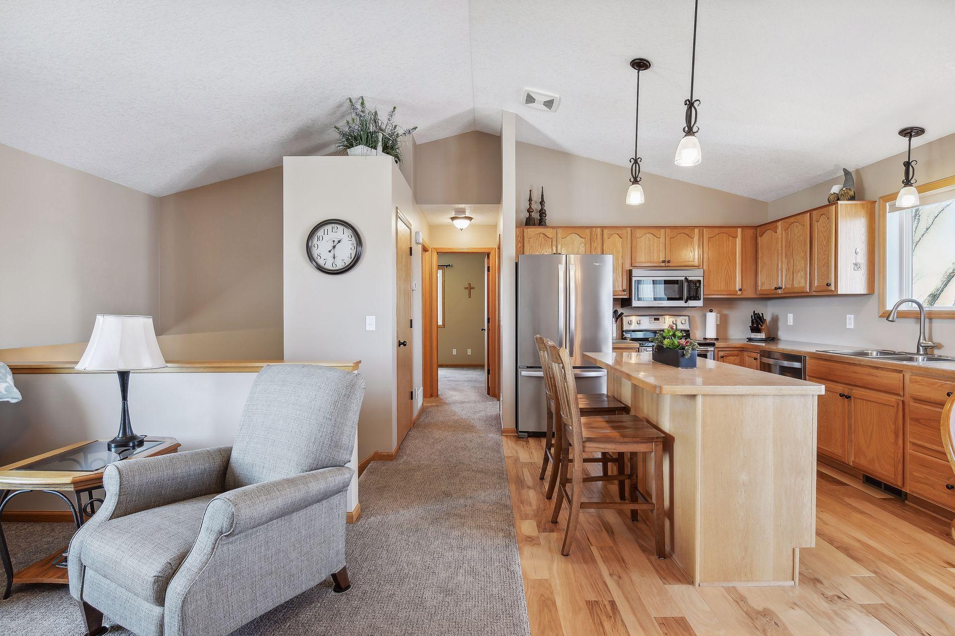 1007 White Tail Lane