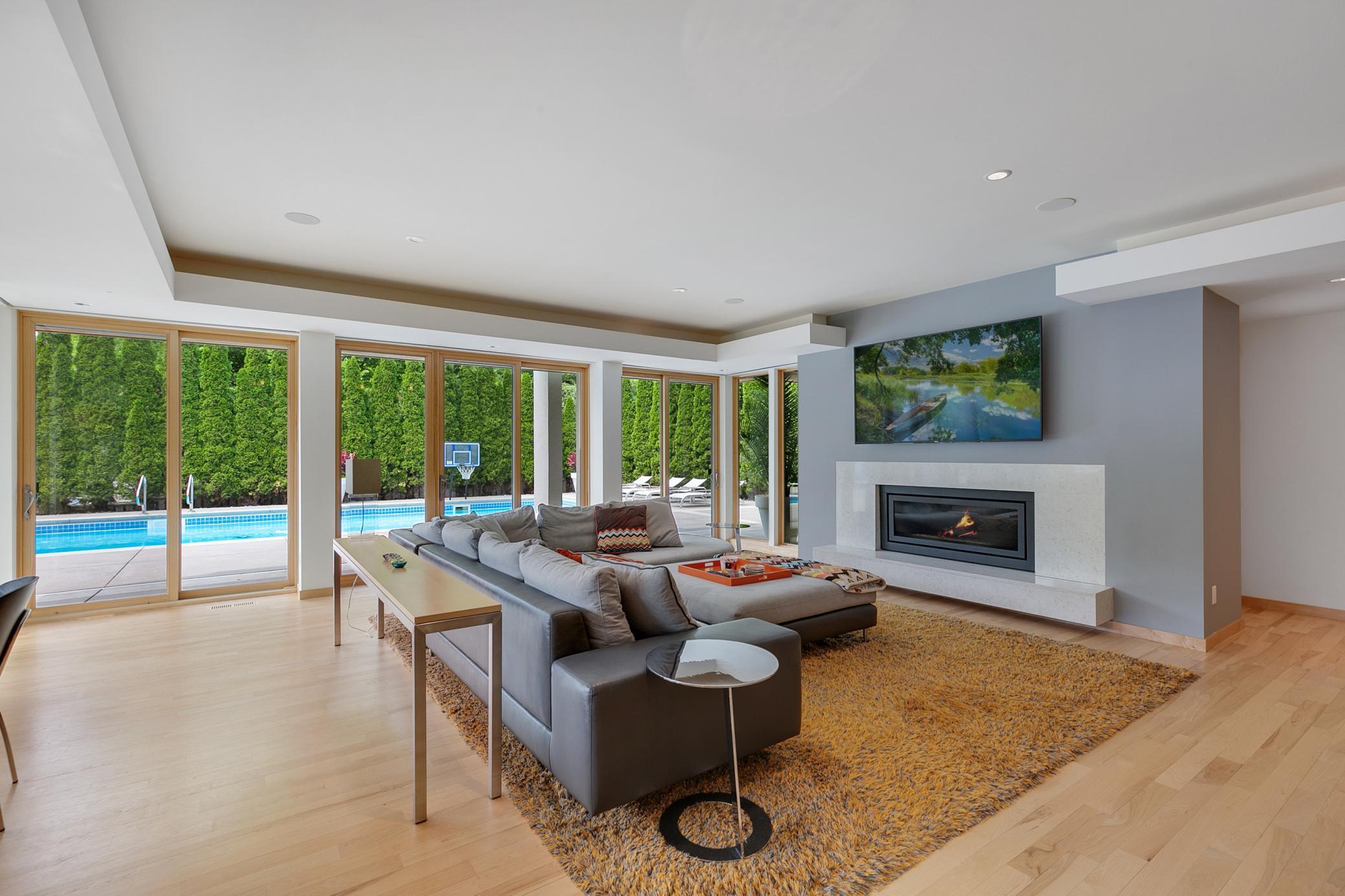 1255 Sylvandale Road