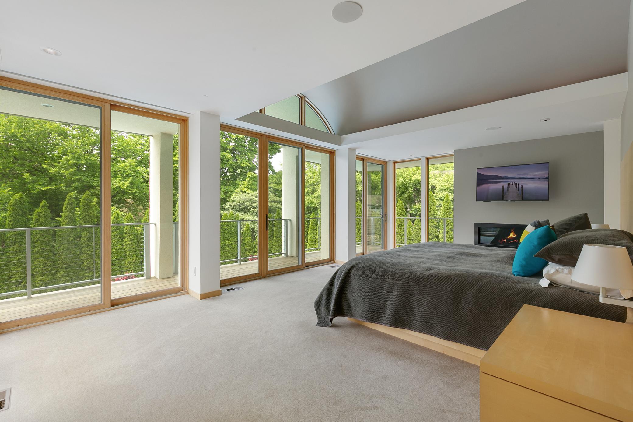 1255 Sylvandale Road