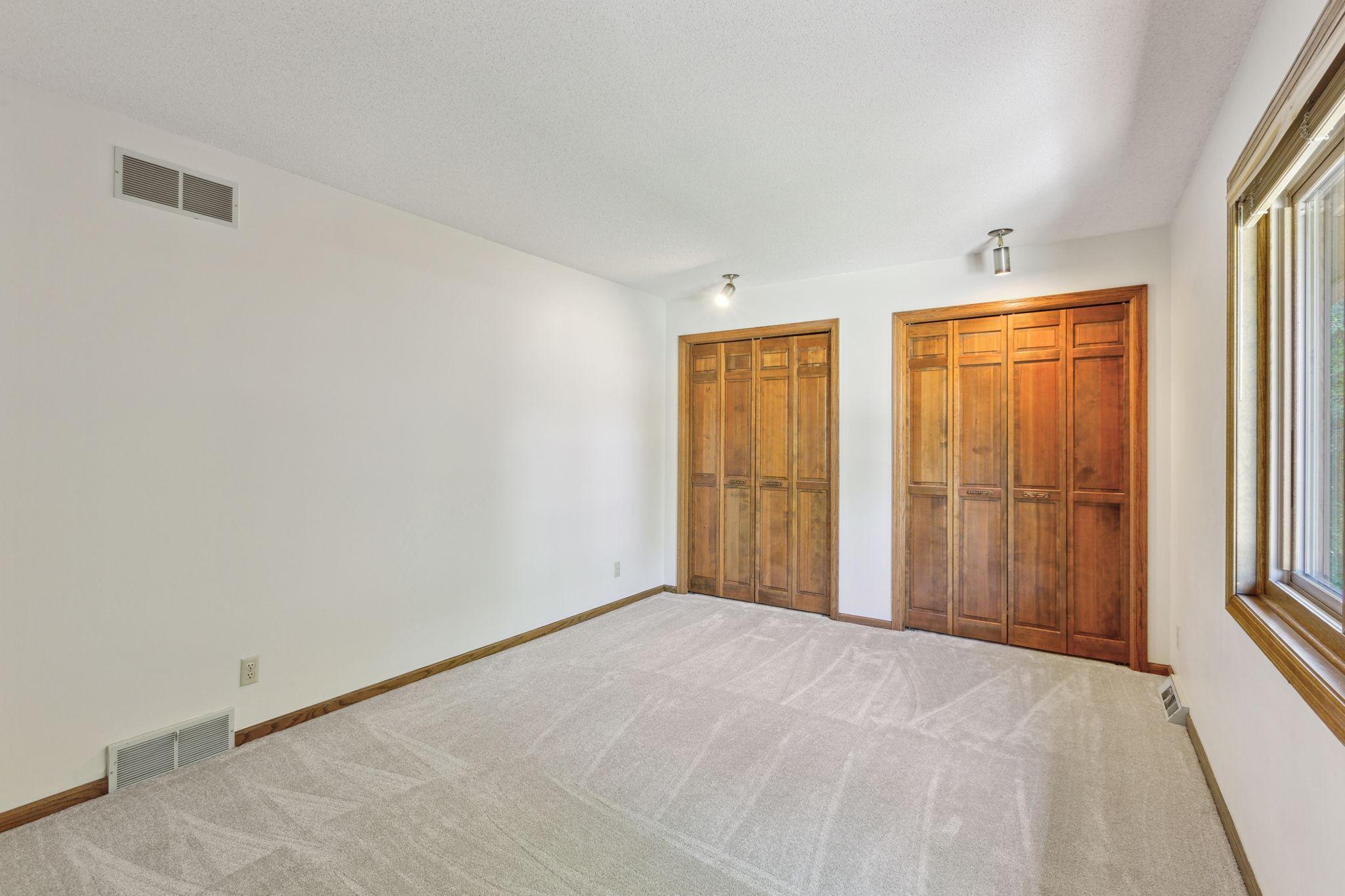 12105 29th Avenue N