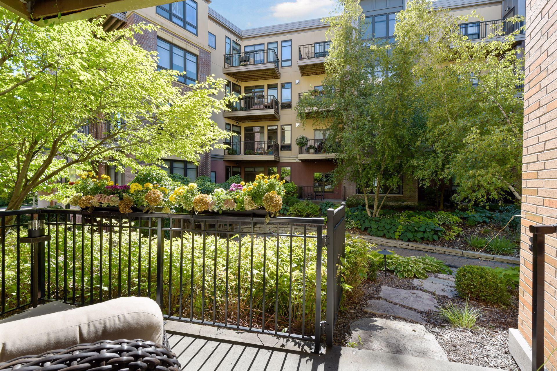 3707 Grand Way Unit: 107