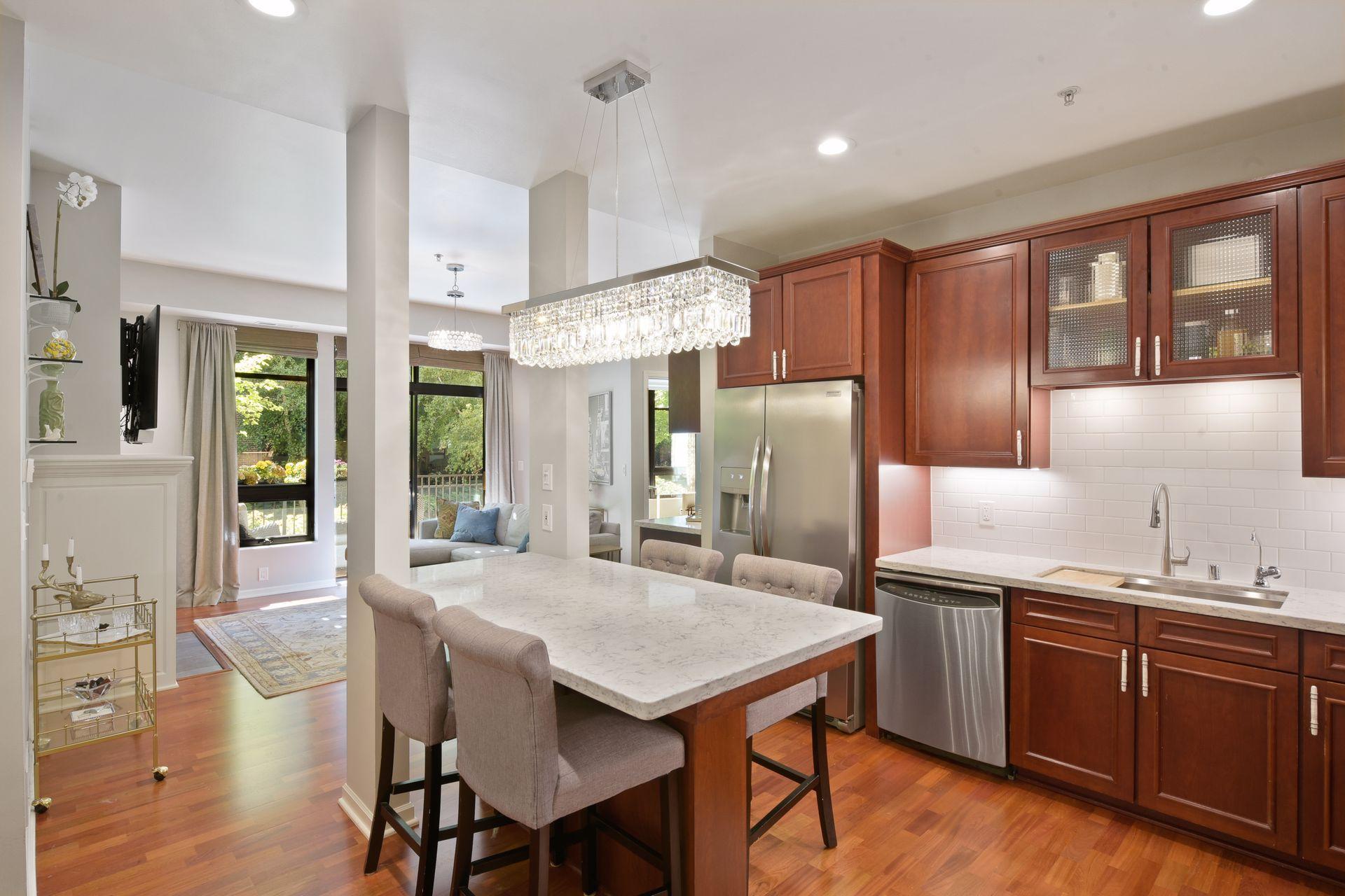 3707 Grand Way Unit: 107