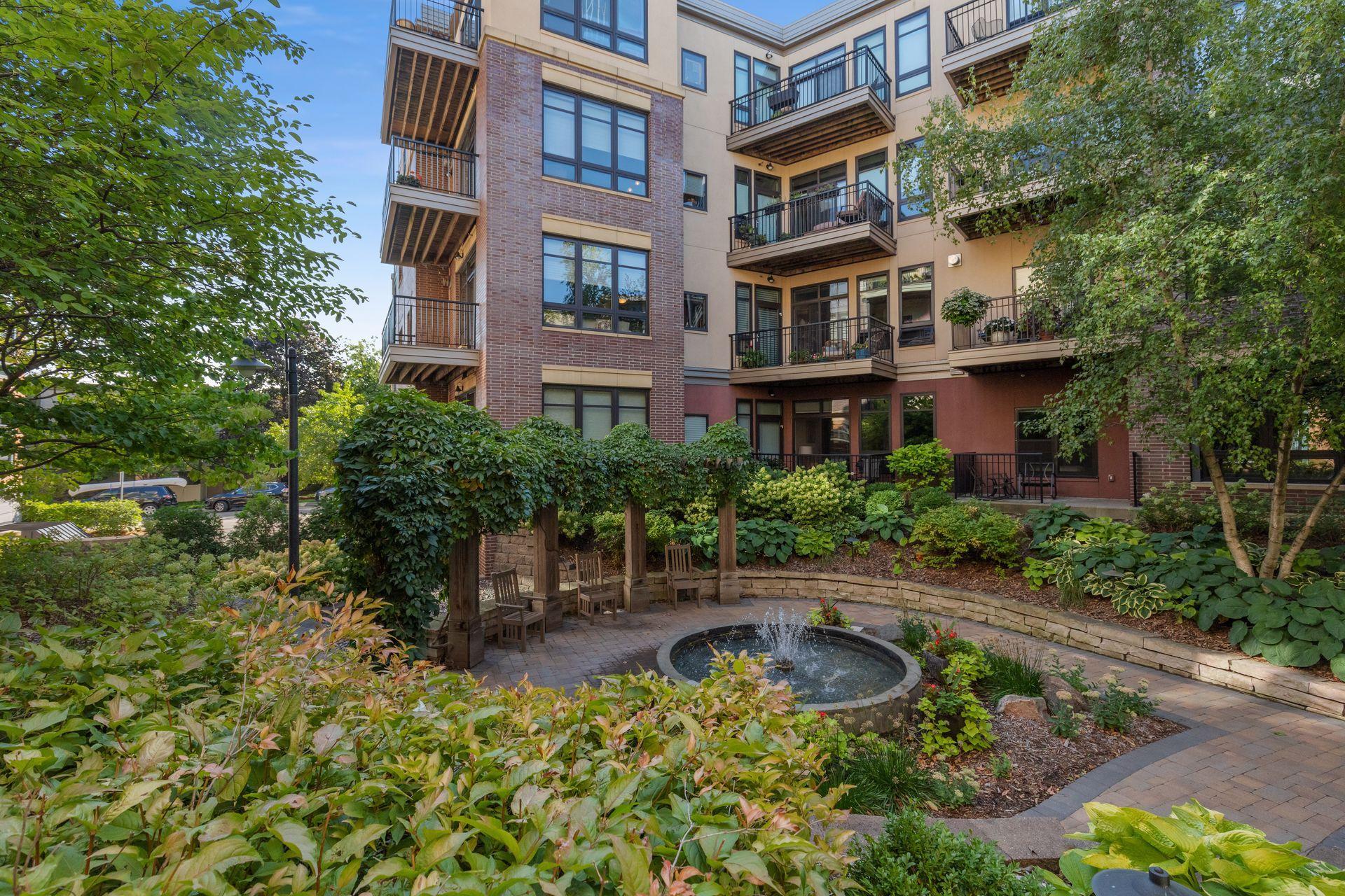 3707 Grand Way Unit: 107