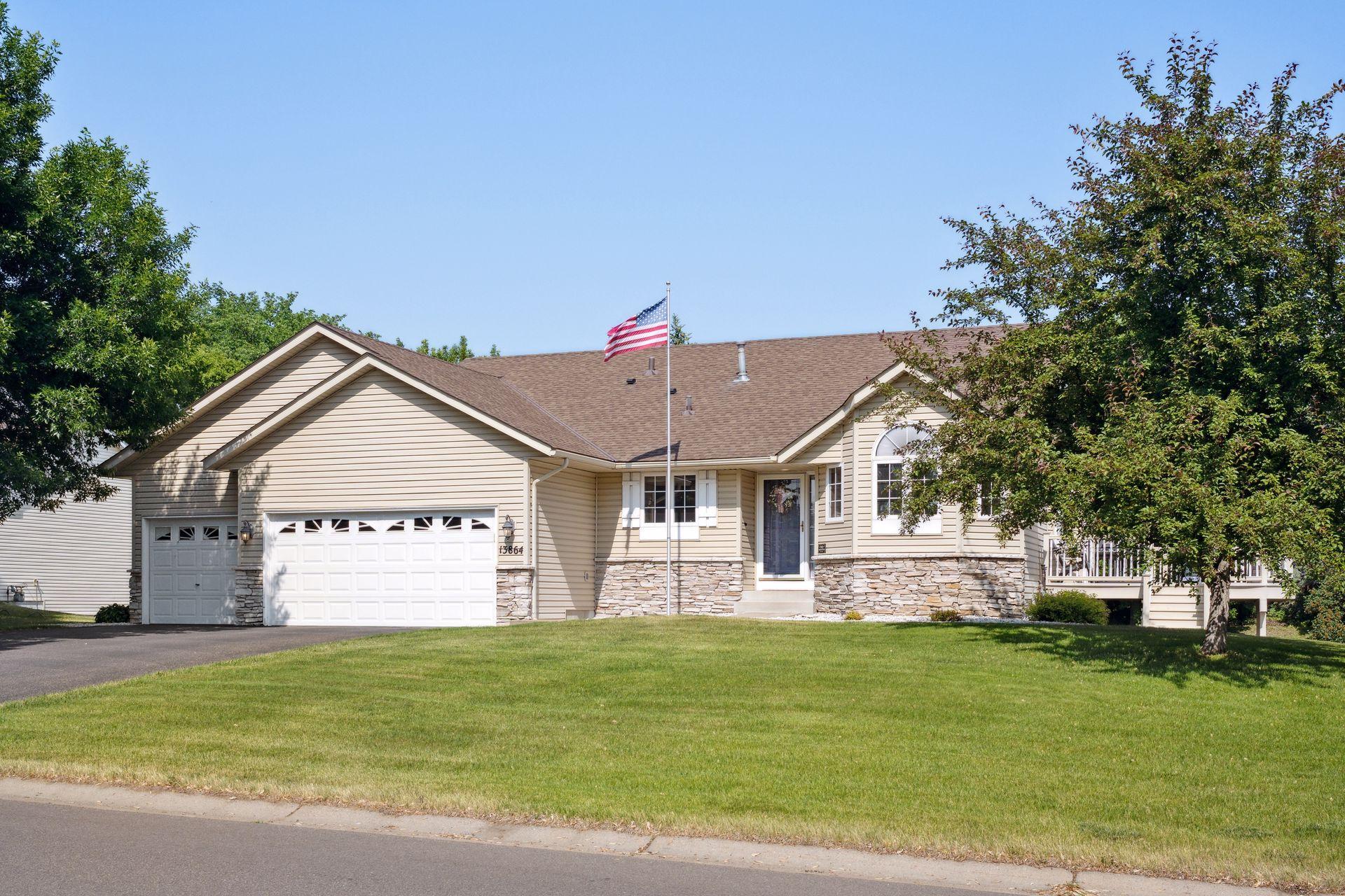 13864 Jasmine Way