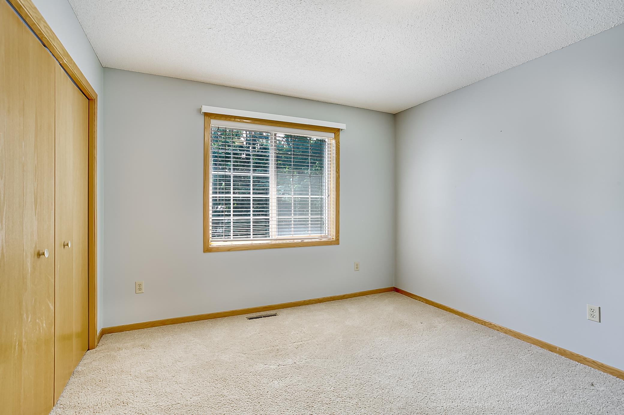 17700 41st Avenue N Unit: 80