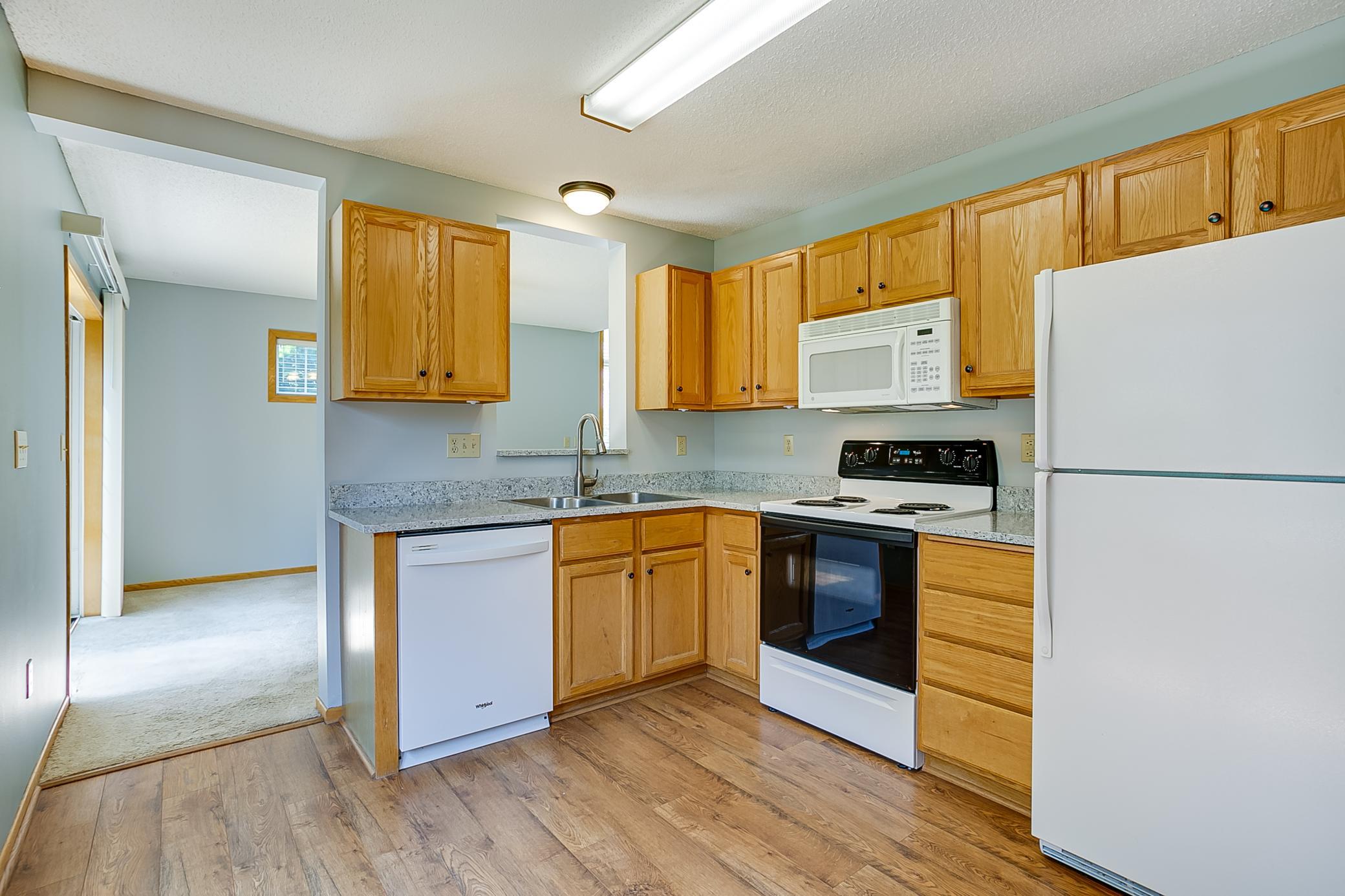 17700 41st Avenue N Unit: 80