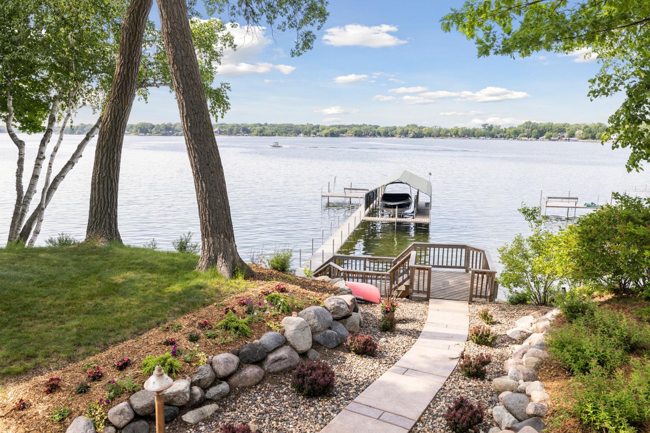 40 Clay Cliffe Drive