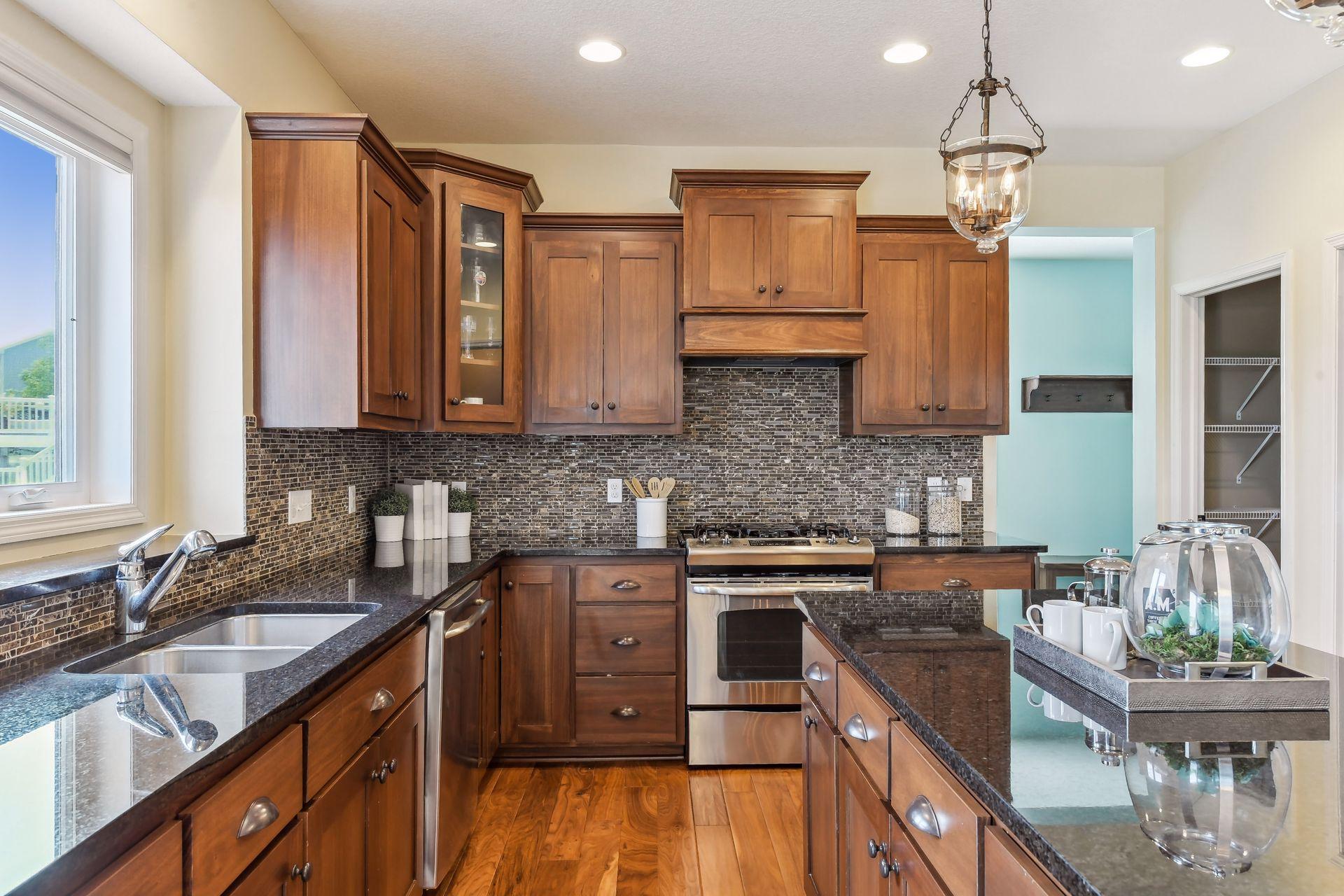 2705 Northview Drive