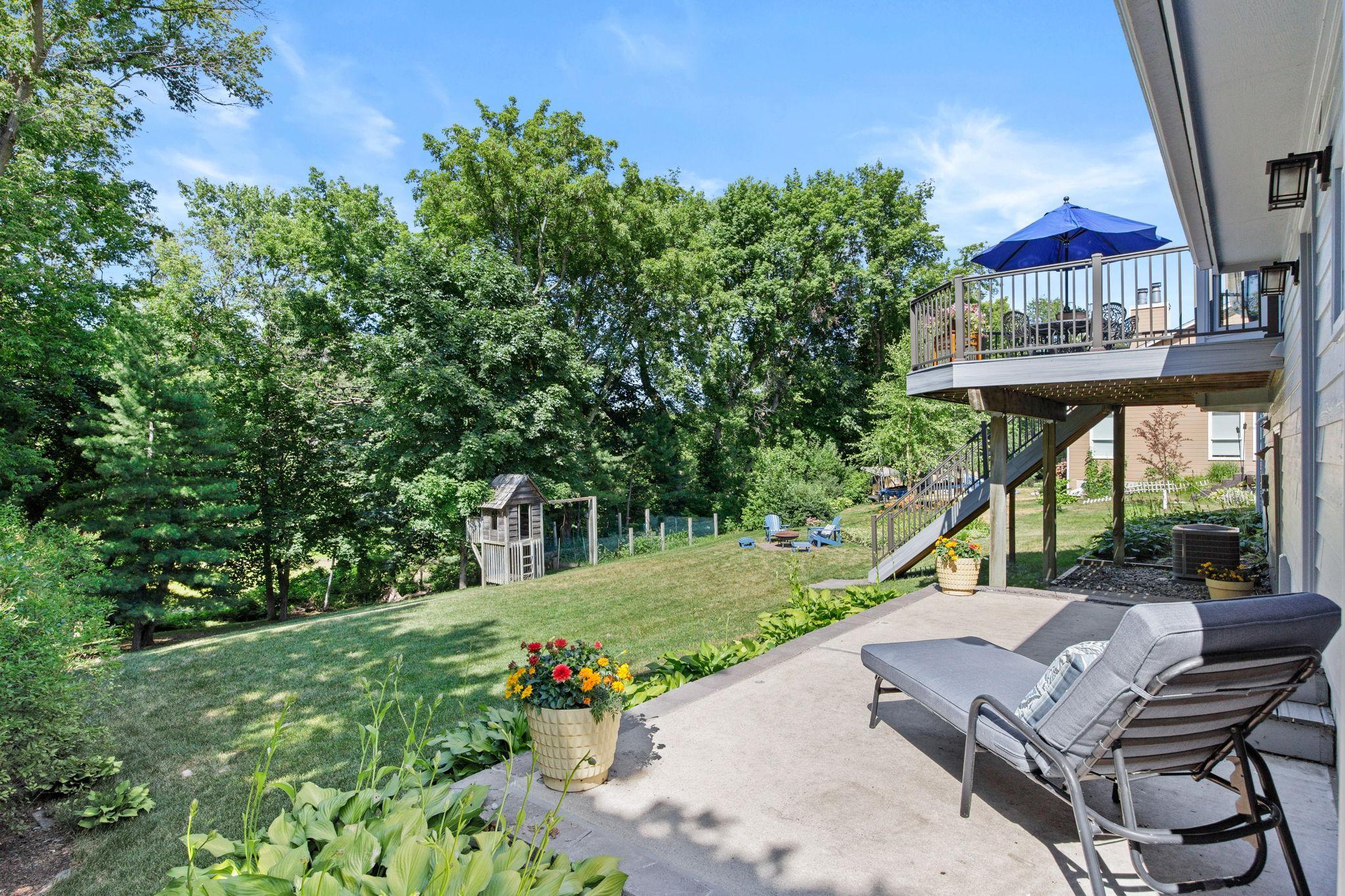 8657 Chanhassen Hills Drive N