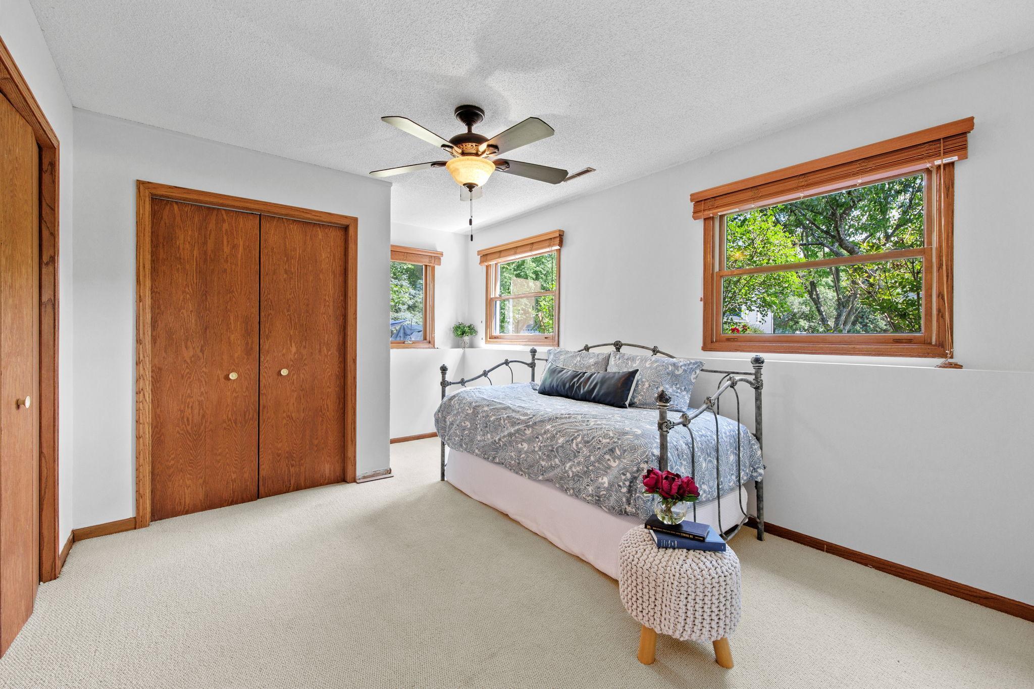 8657 Chanhassen Hills Drive N