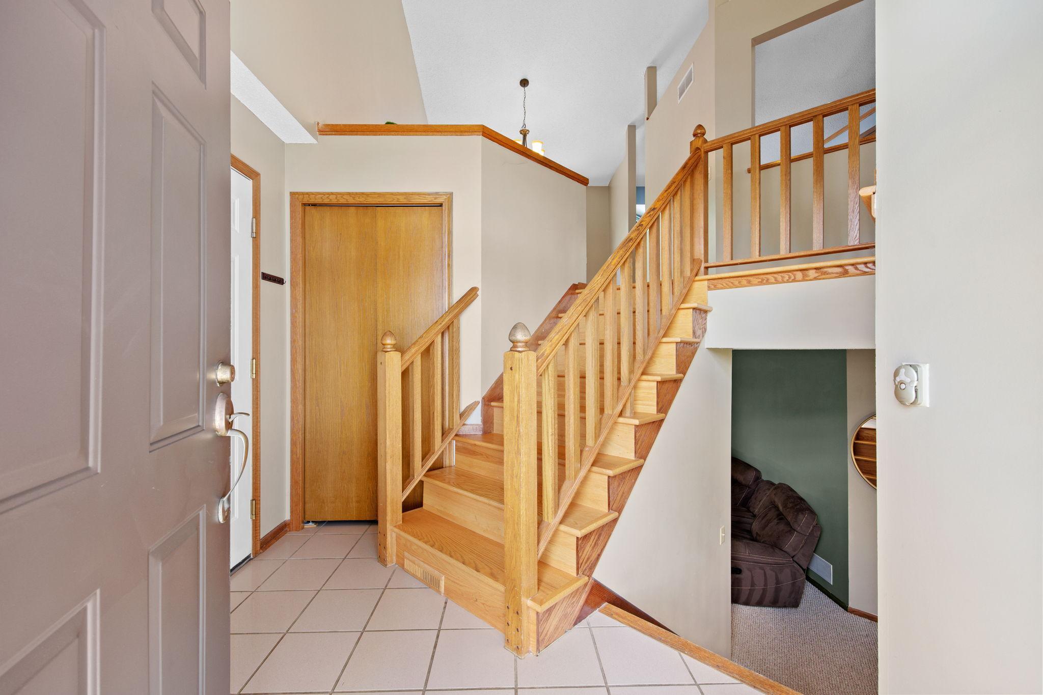 8657 Chanhassen Hills Drive N