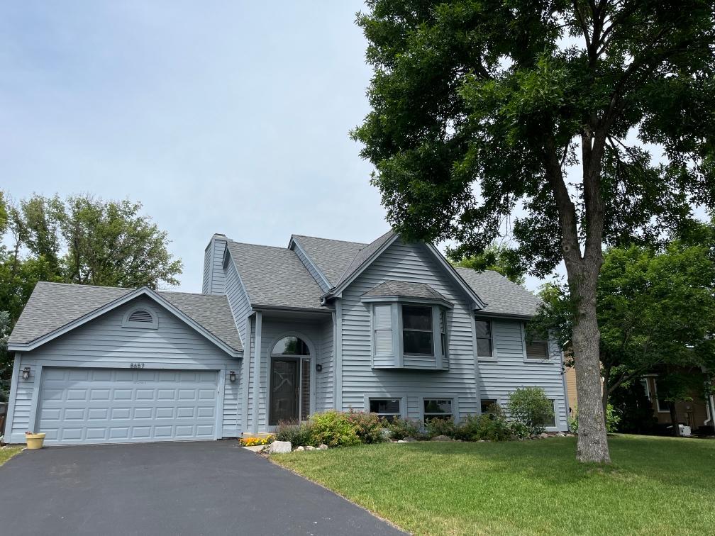 8657 Chanhassen Hills Drive N