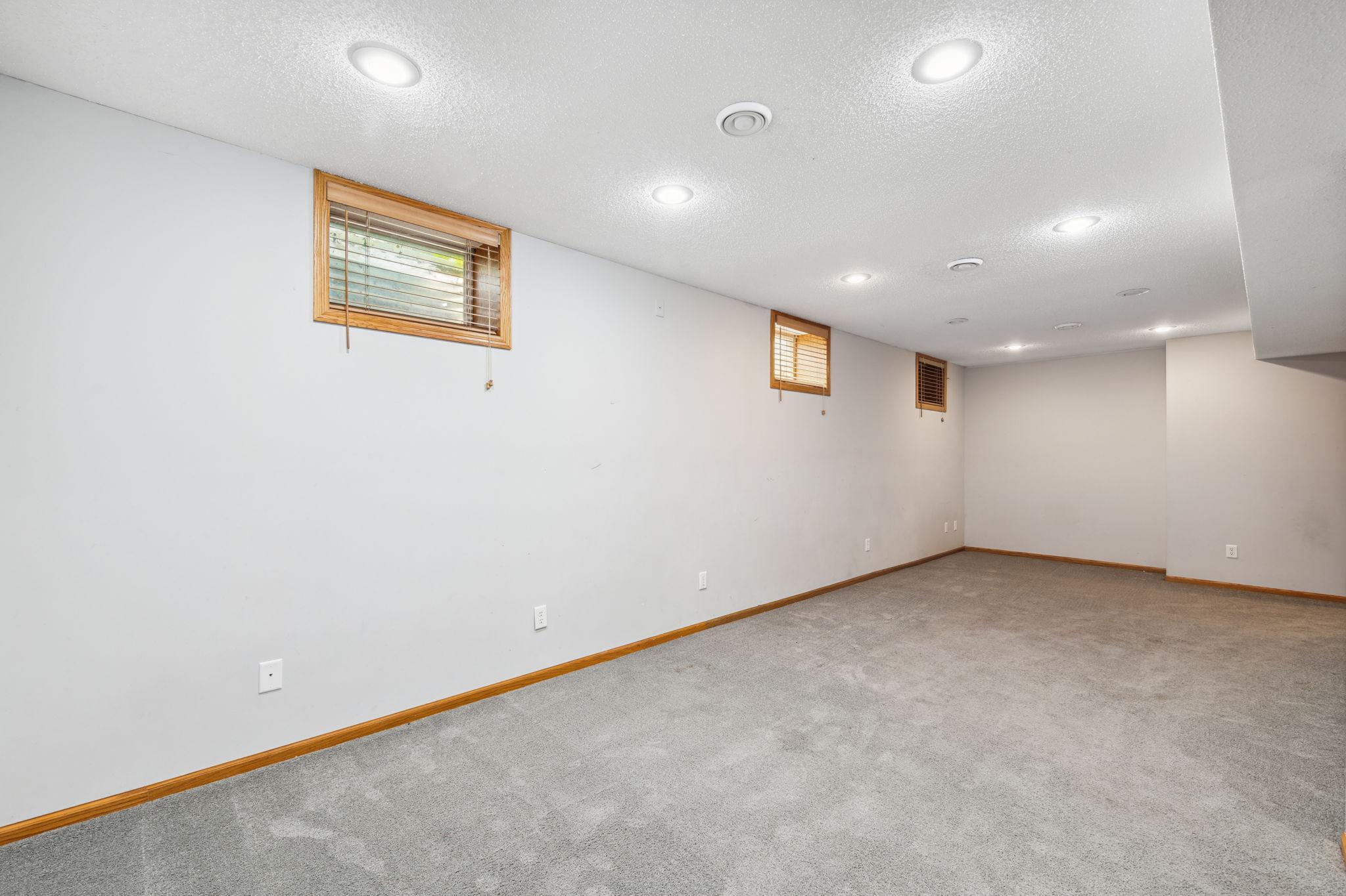 16937 Rogers Road