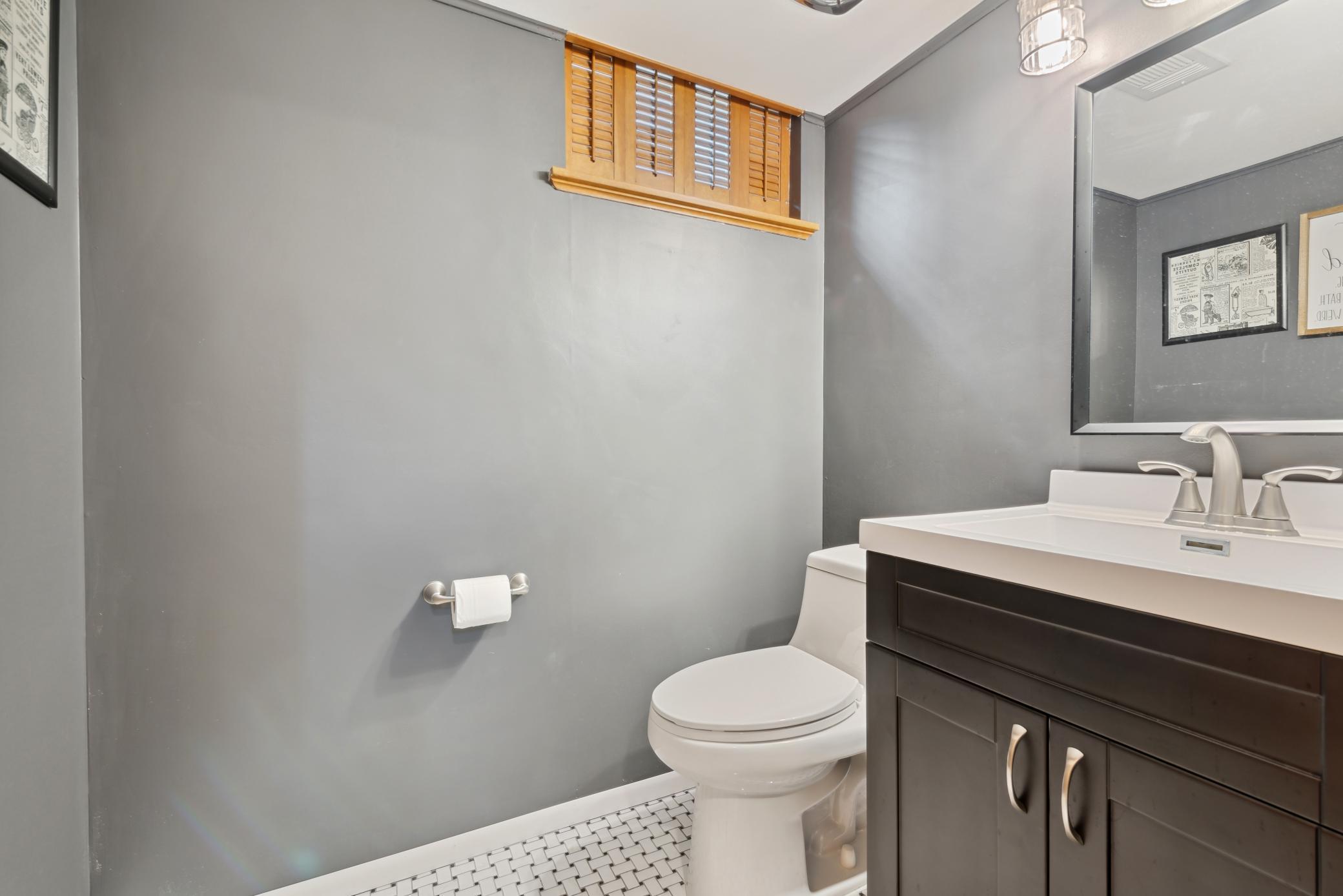 2721 Alabama Avenue S