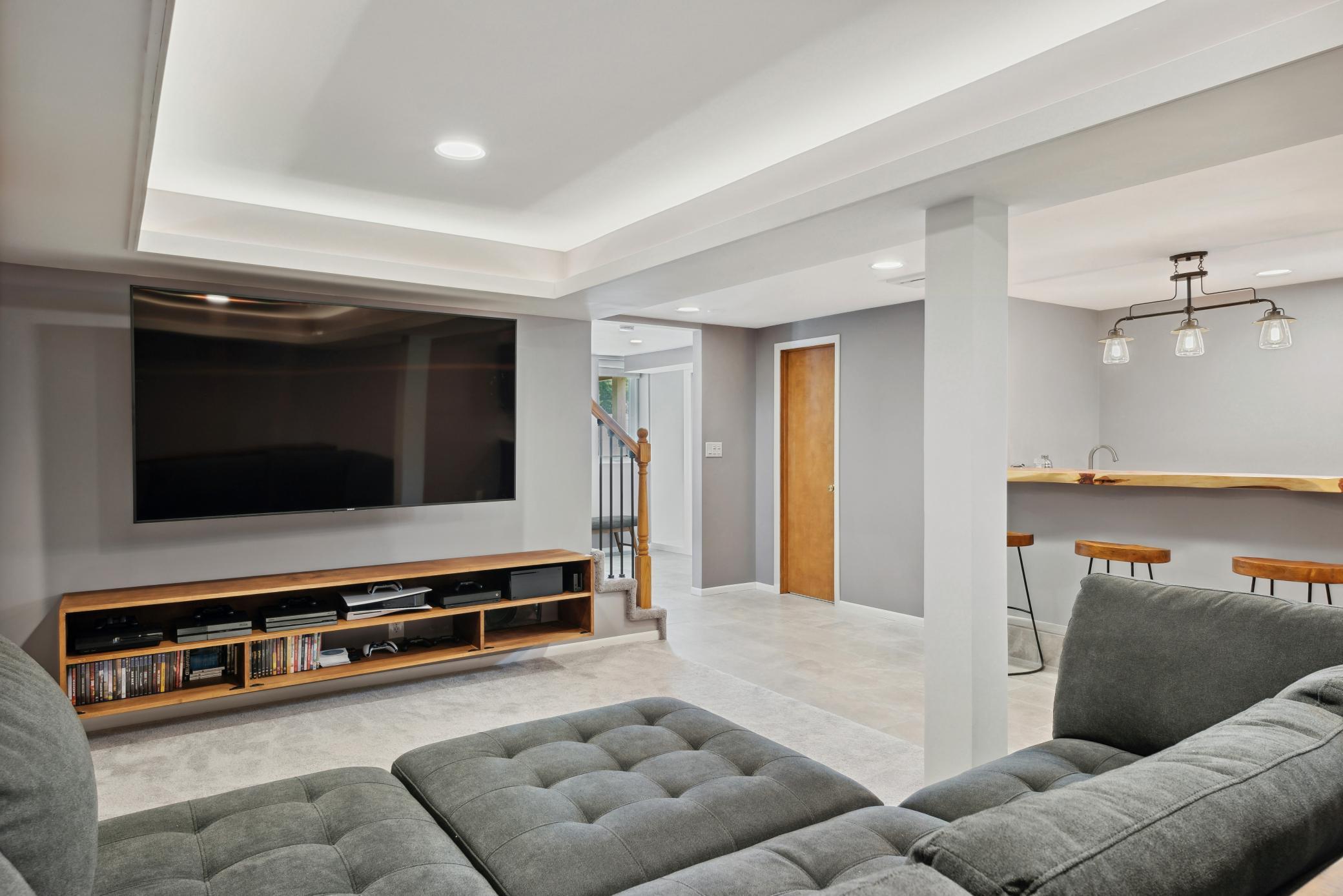 2721 Alabama Avenue S