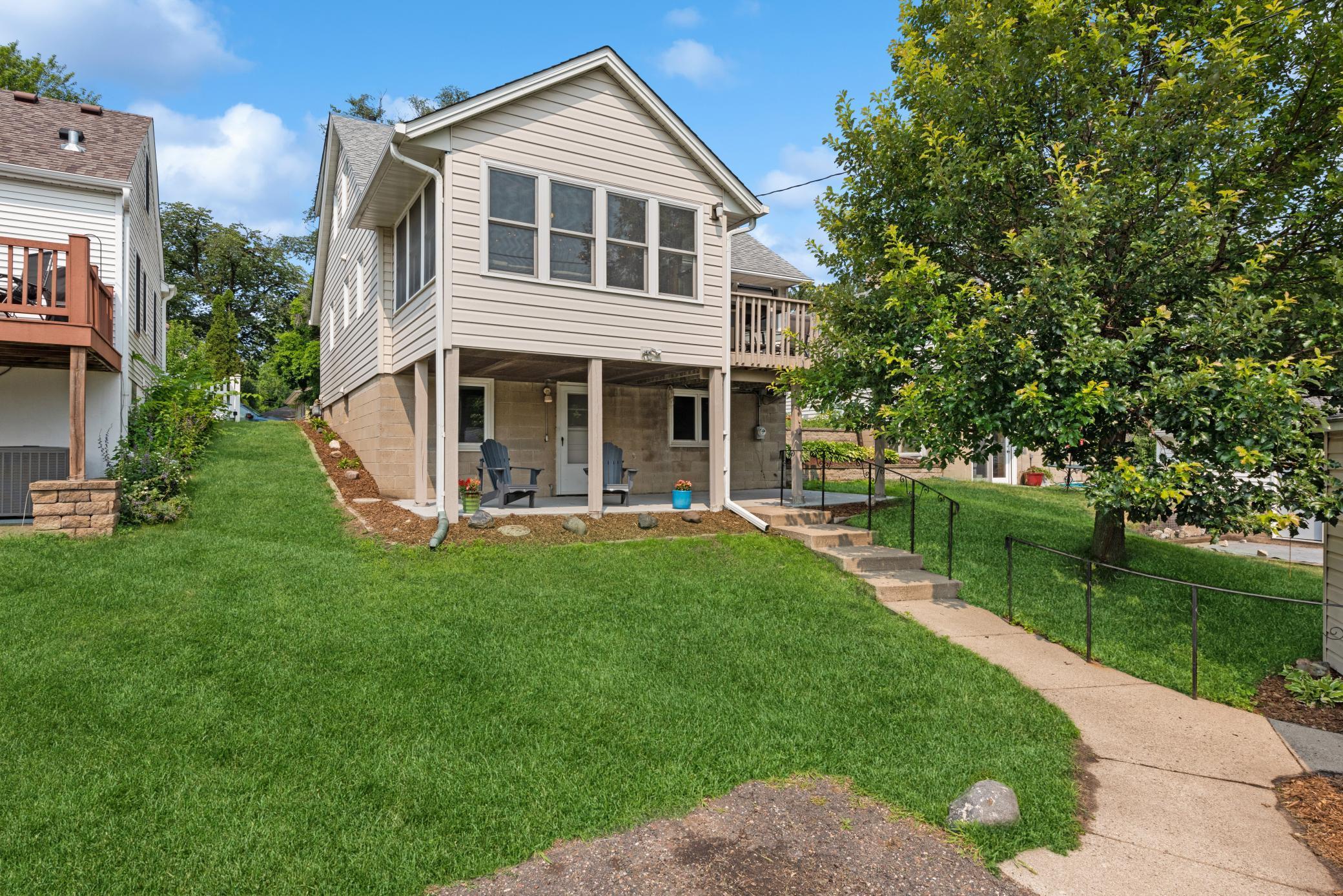 2721 Alabama Avenue S