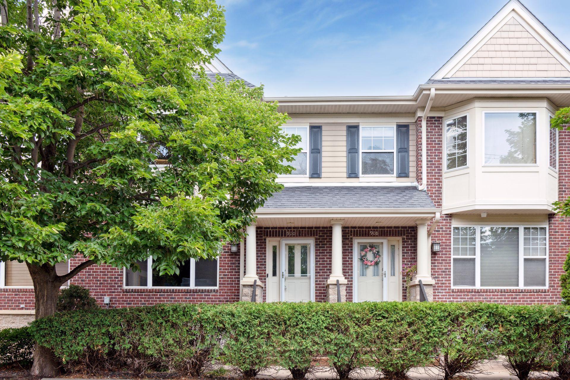 6090 W 16th Street Unit: 910