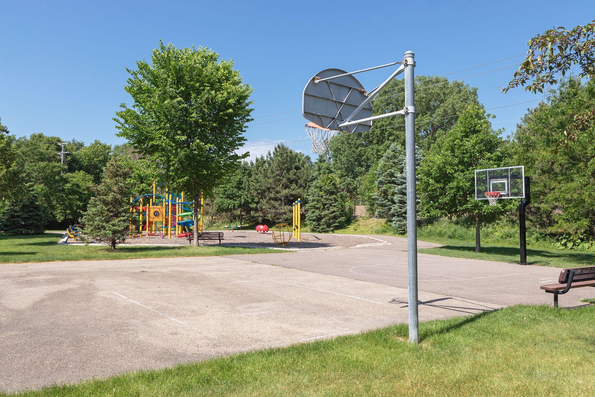 6090 W 16th Street Unit: 910