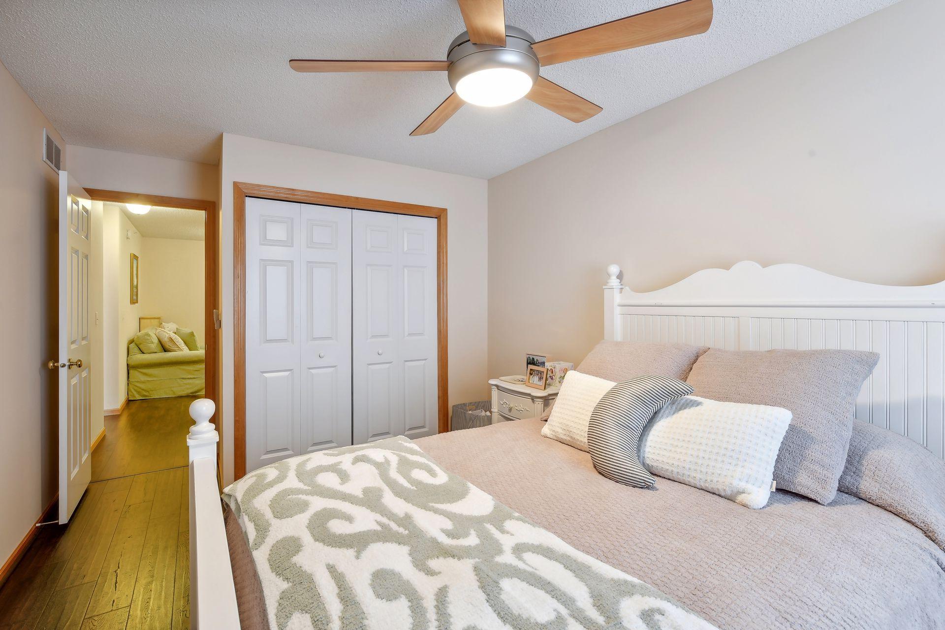 6090 W 16th Street Unit: 910