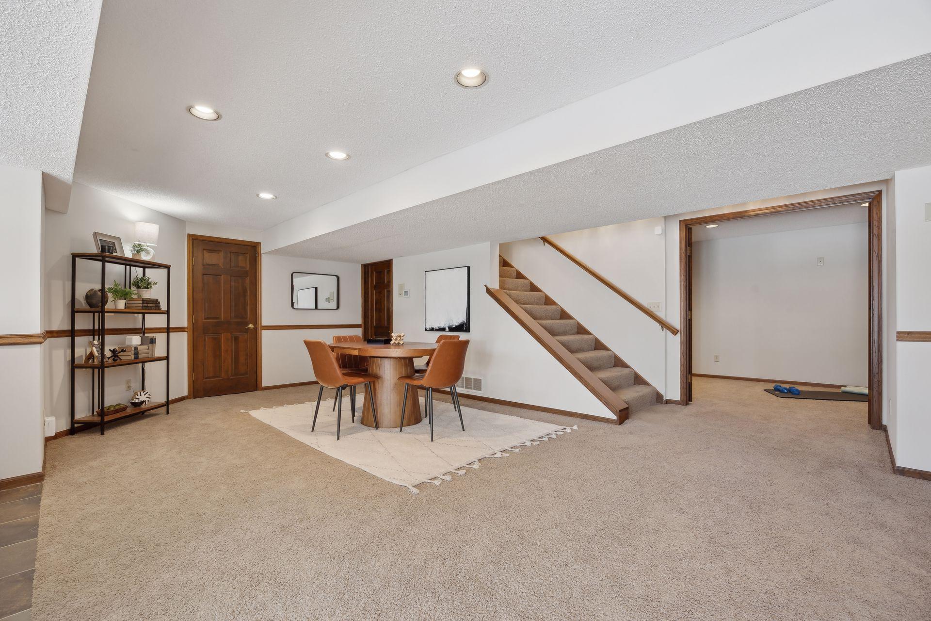 16201 Adeline Lane