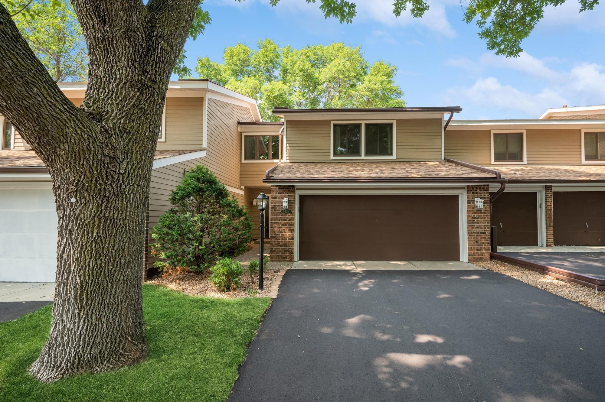 9324 Nesbitt Road