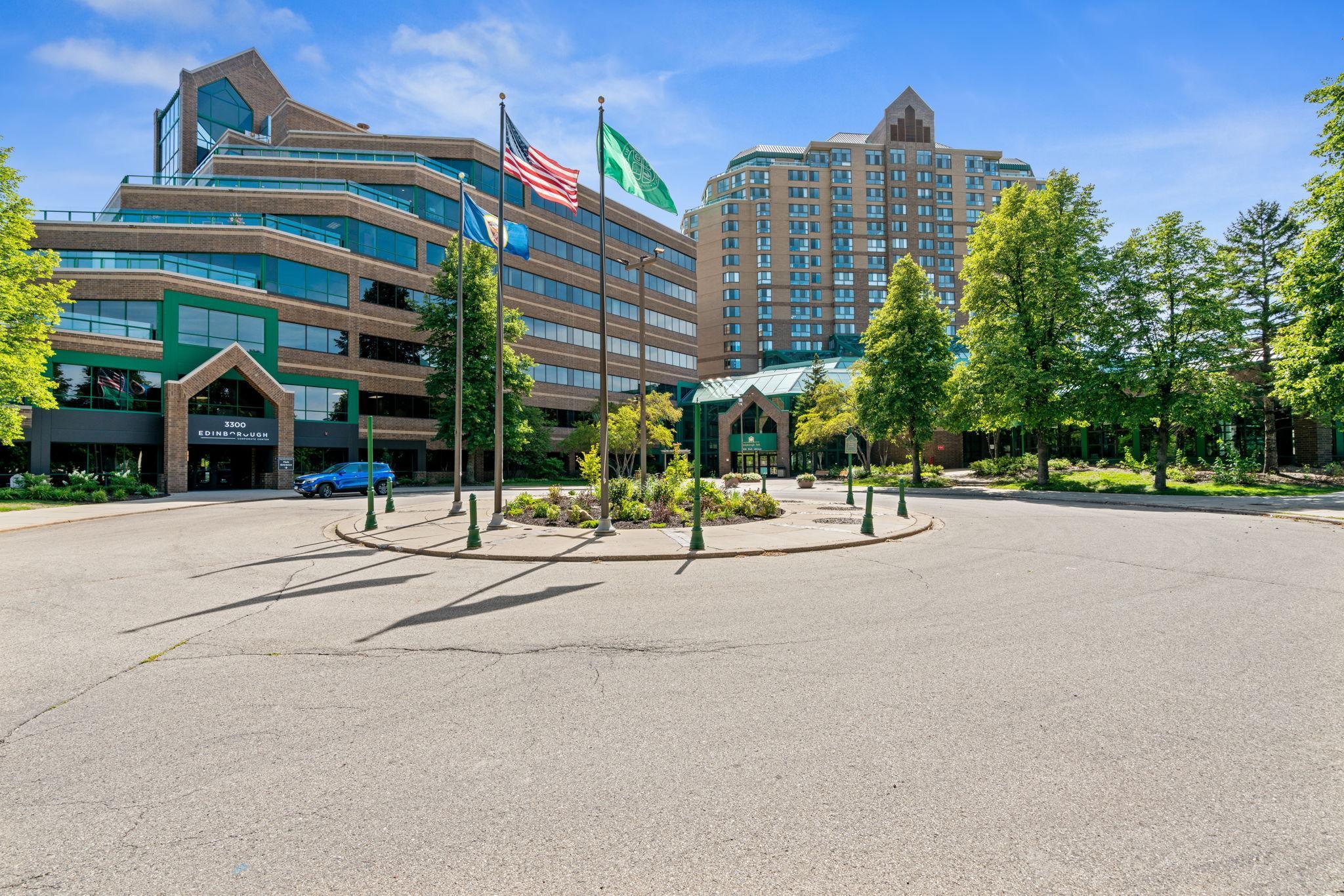 7606 York Avenue S Unit: 7301