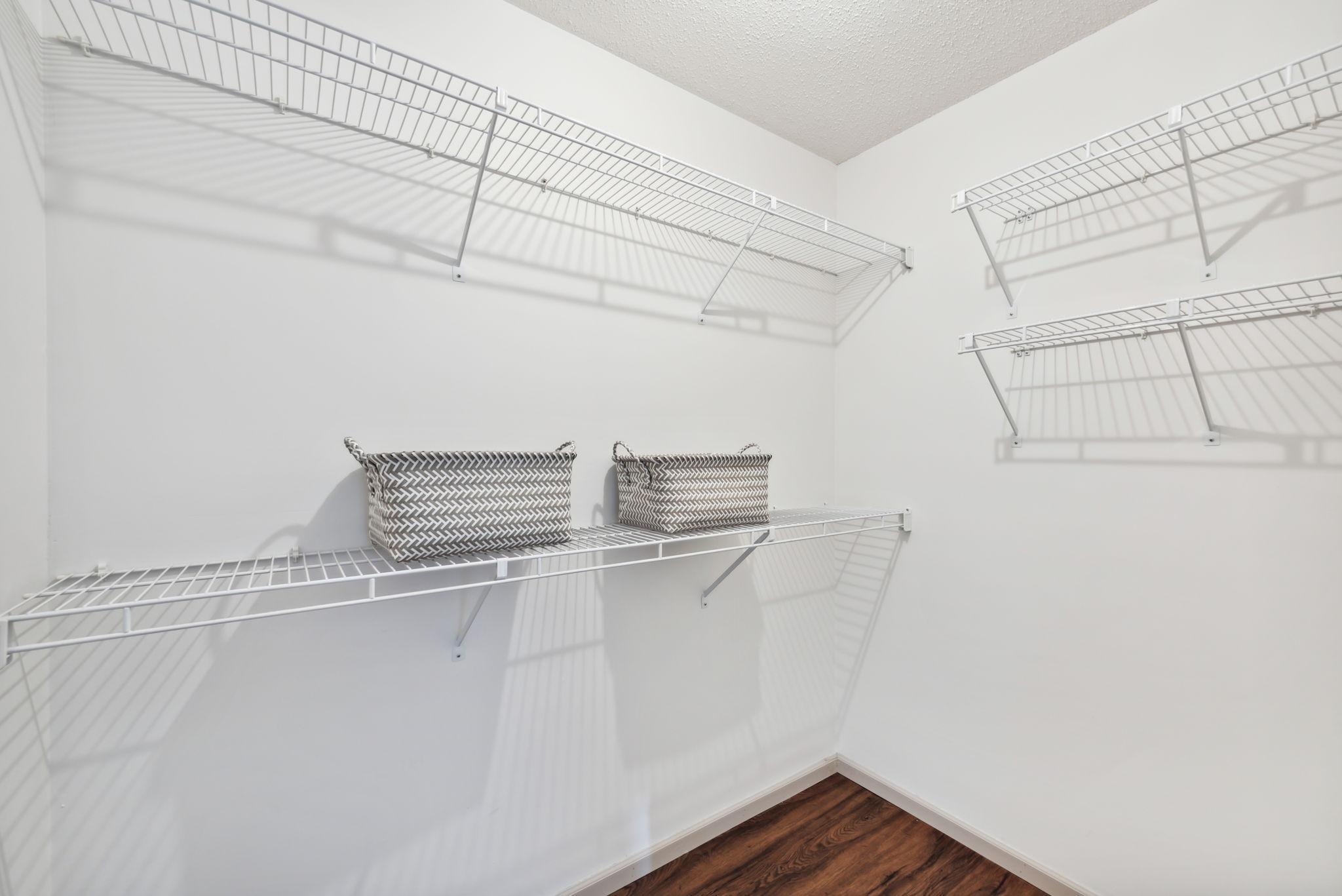 7606 York Avenue S Unit: 7301