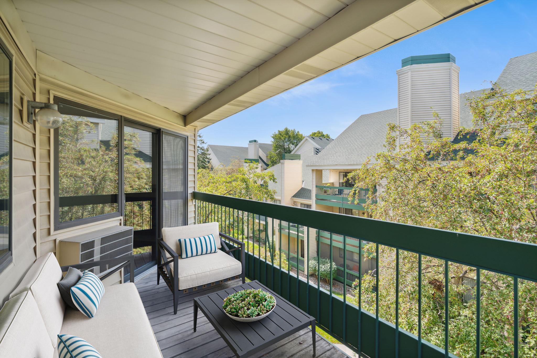 7606 York Avenue S Unit: 7301