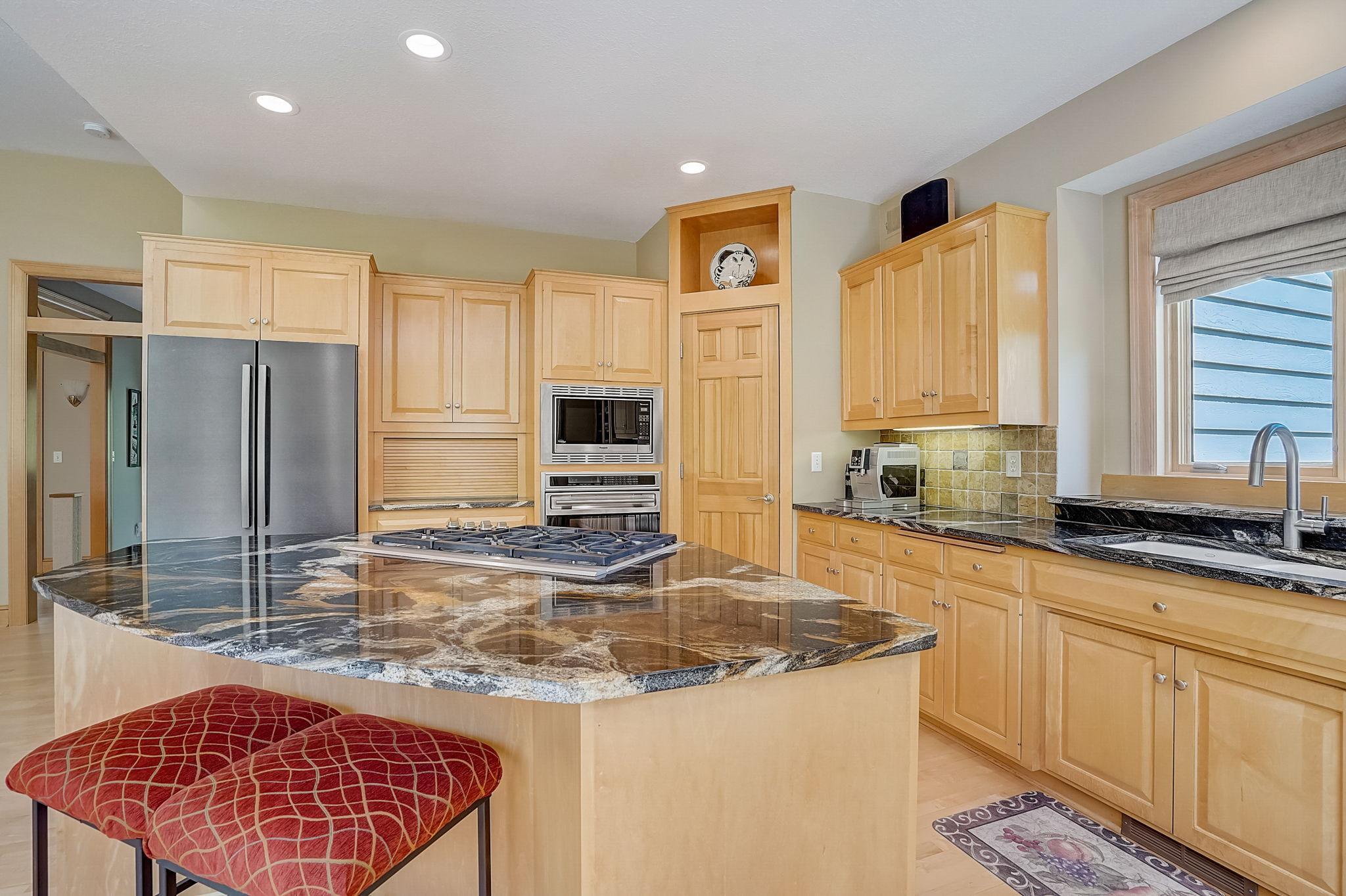 27585 Woodside Road