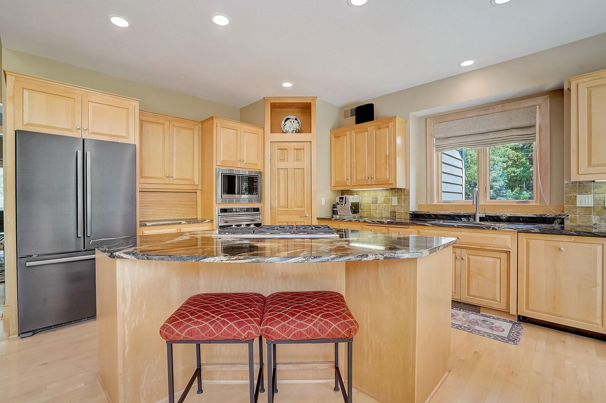 27585 Woodside Road