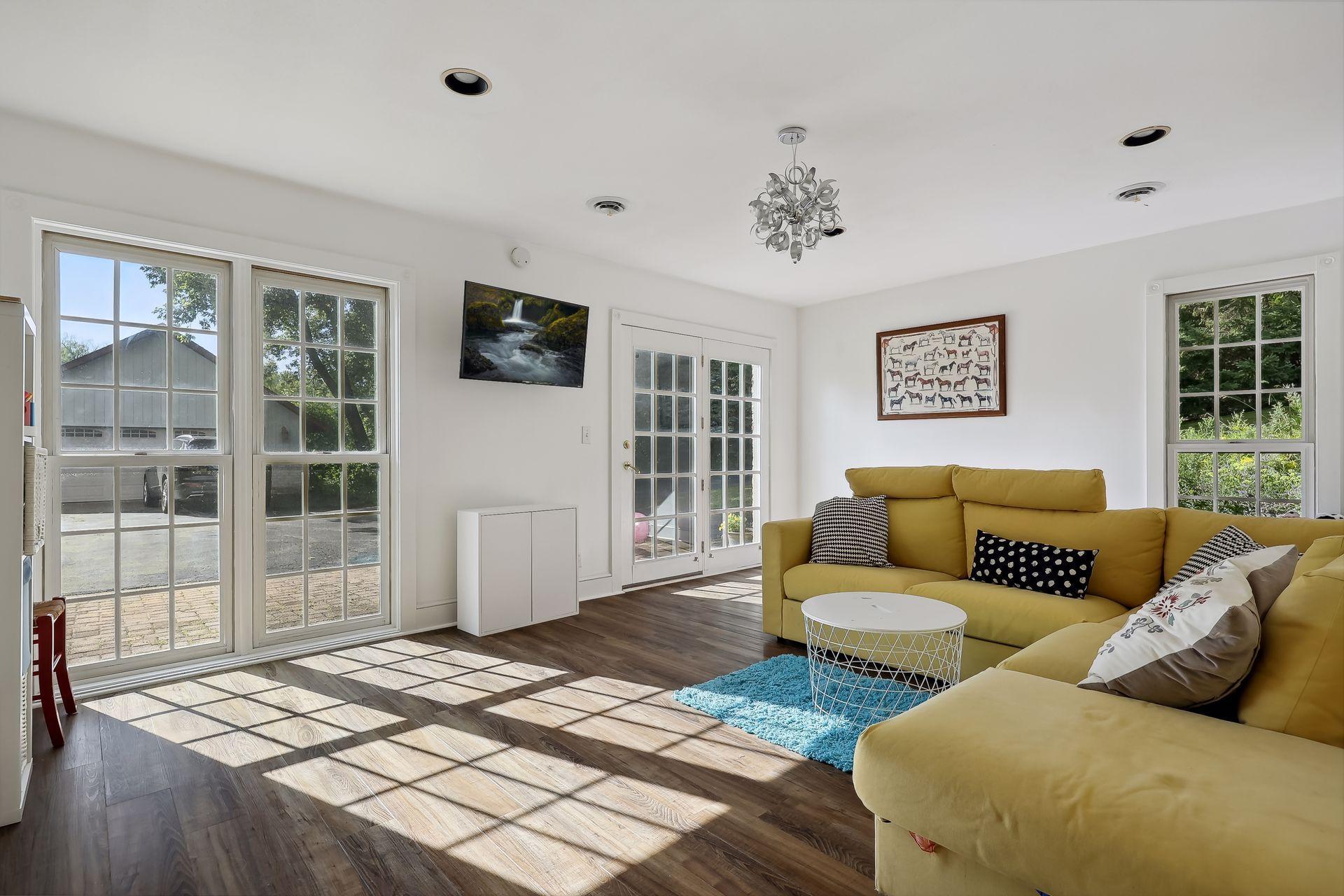 1065 Tamarack Drive