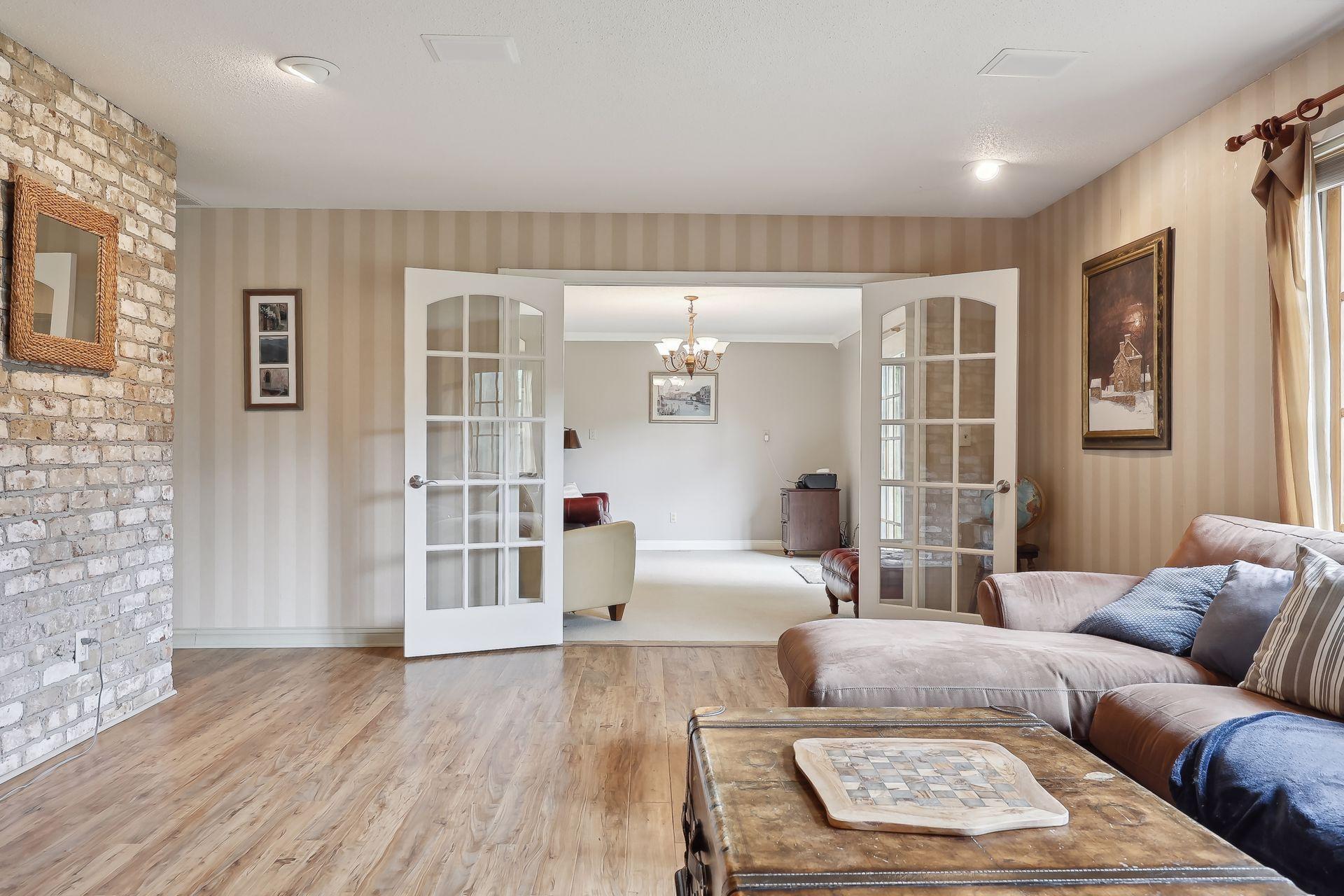 1065 Tamarack Drive