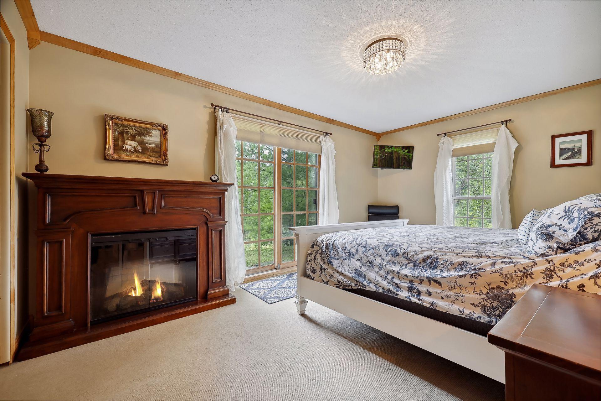 1065 Tamarack Drive
