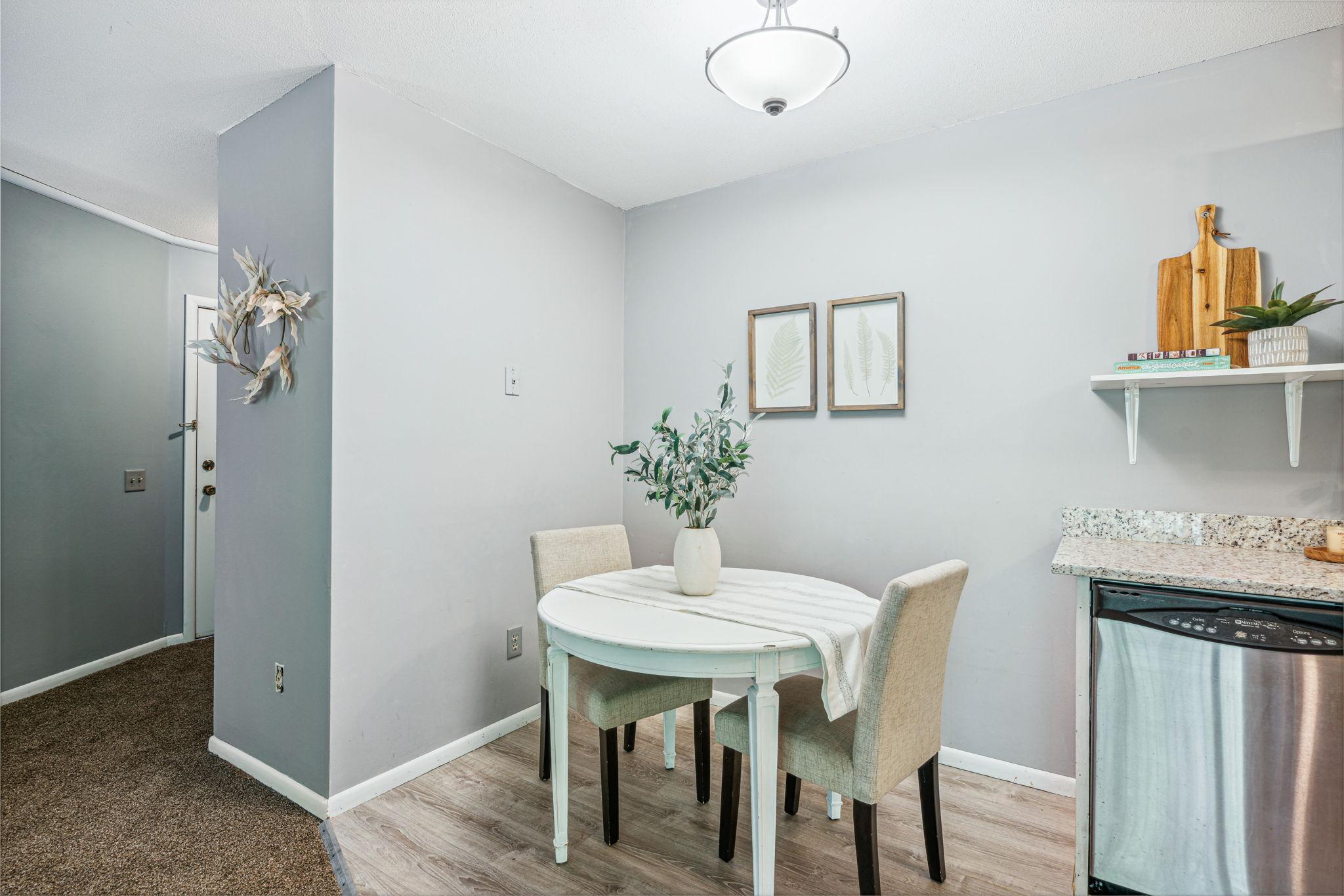 9145 Highway 55 Unit: 304