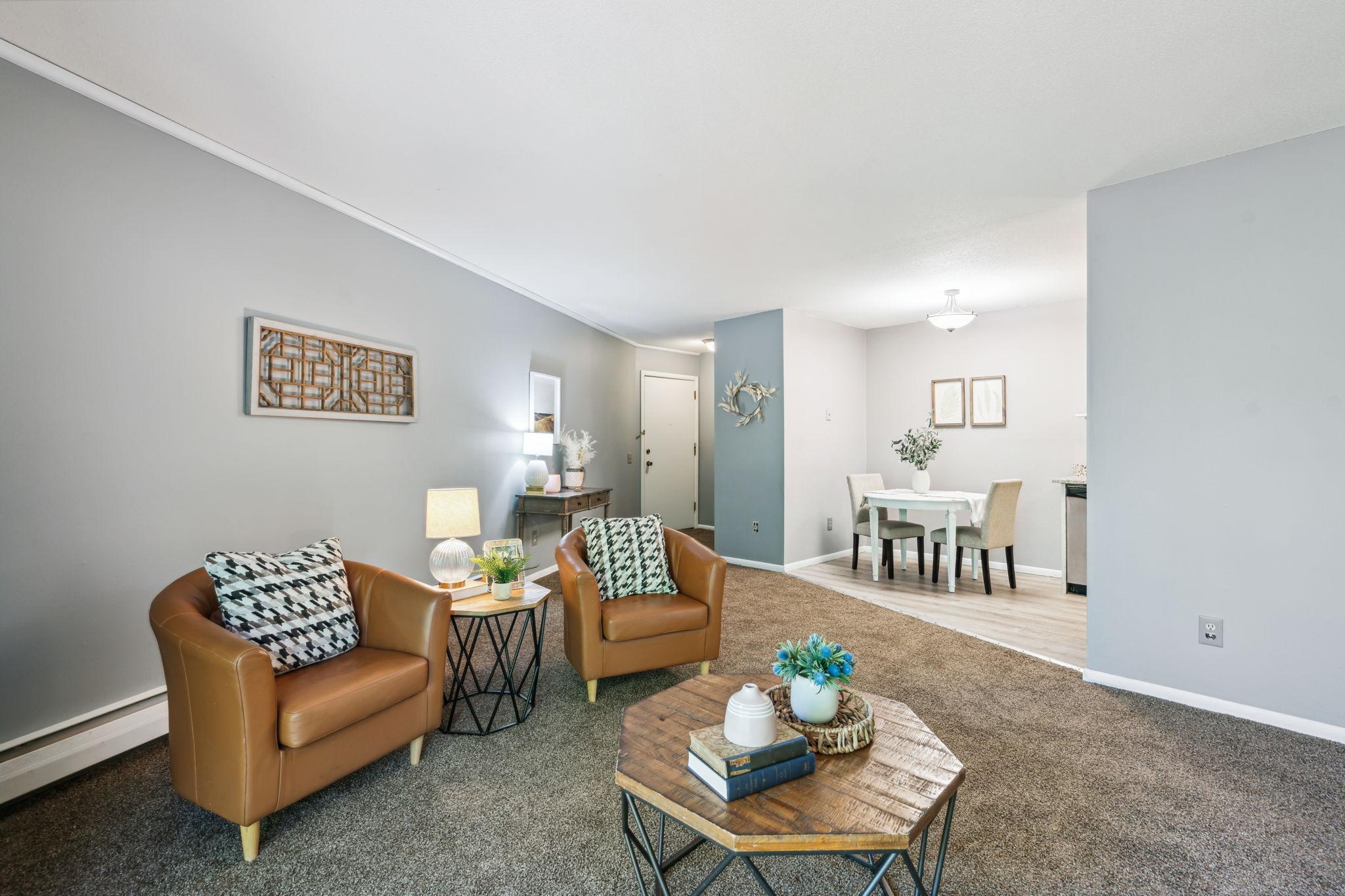 9145 Highway 55 Unit: 304