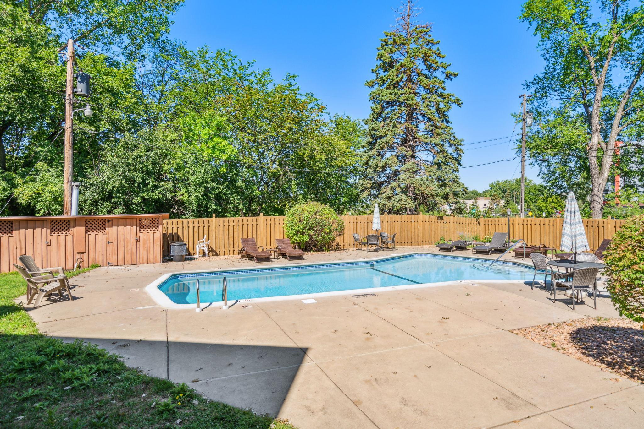 9145 Highway 55 Unit: 304