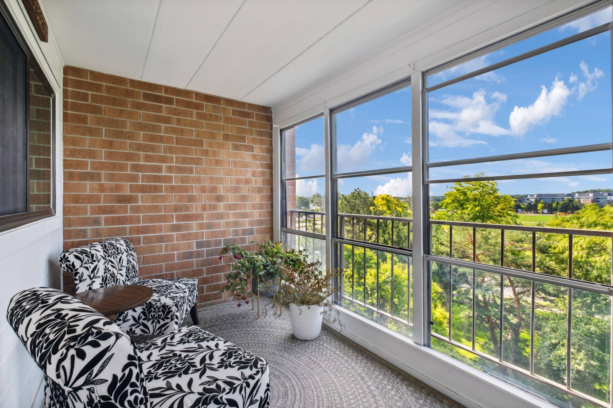 3320 Louisiana Avenue S Unit: 404