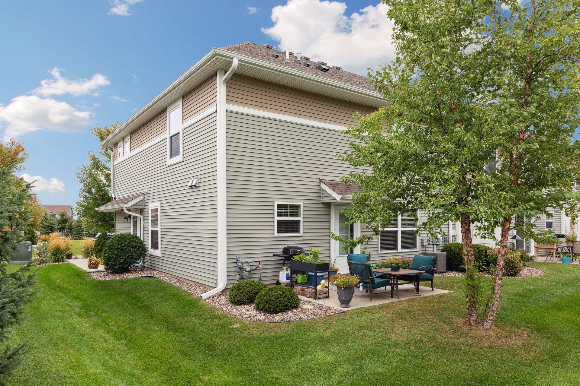 3255 Lakewood Trail