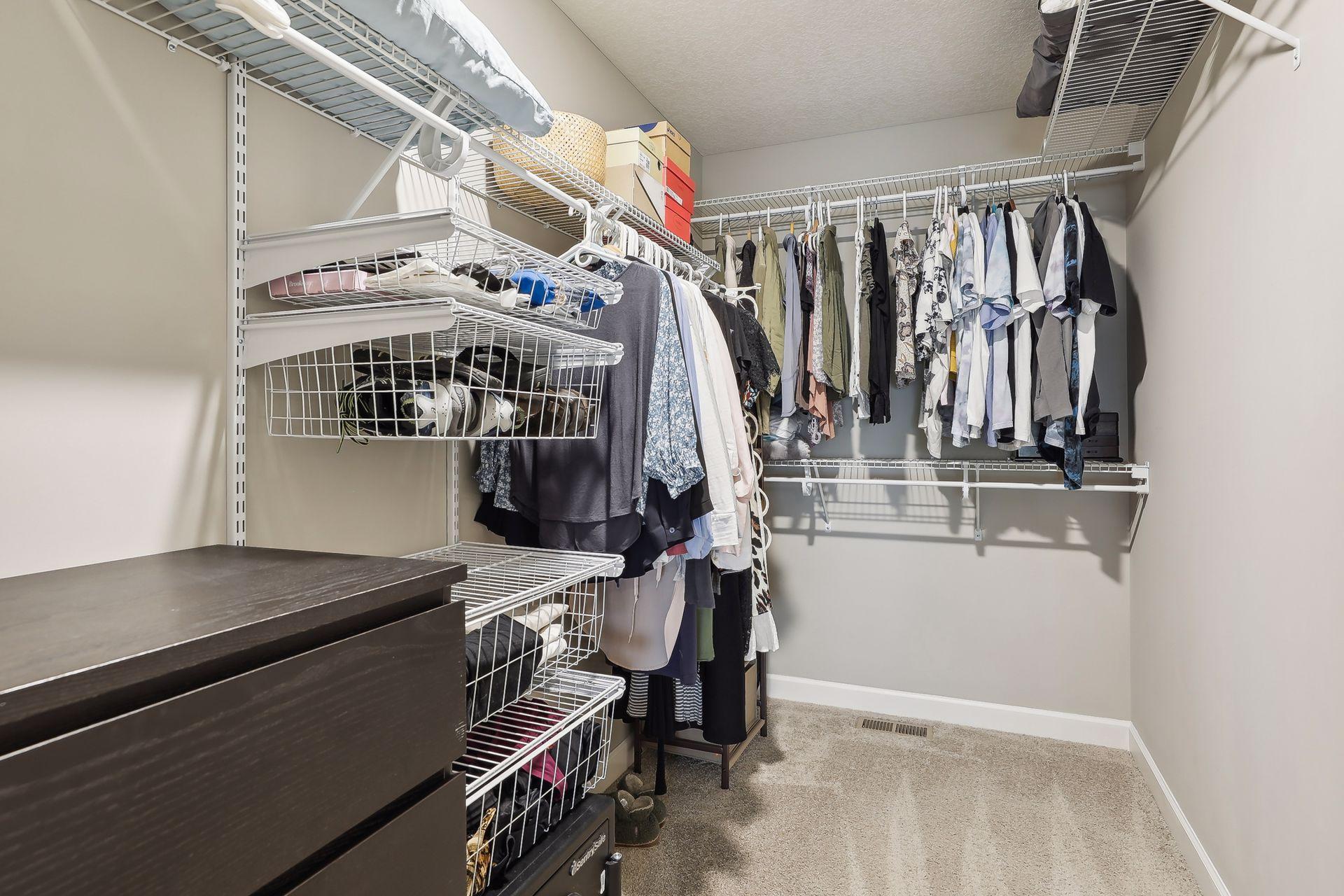 3255 Lakewood Trail