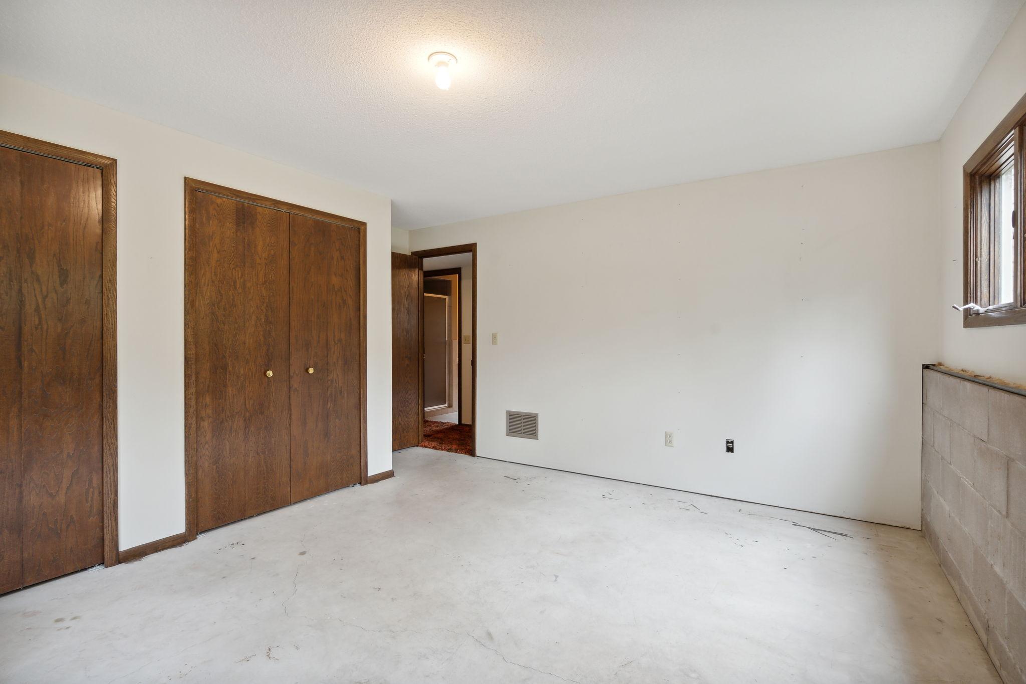 3821 Rum River Drive