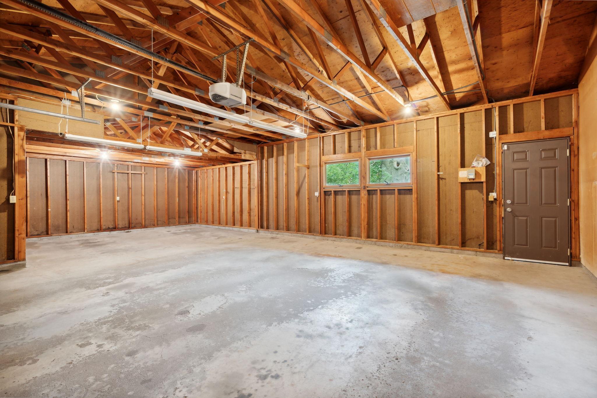 3821 Rum River Drive