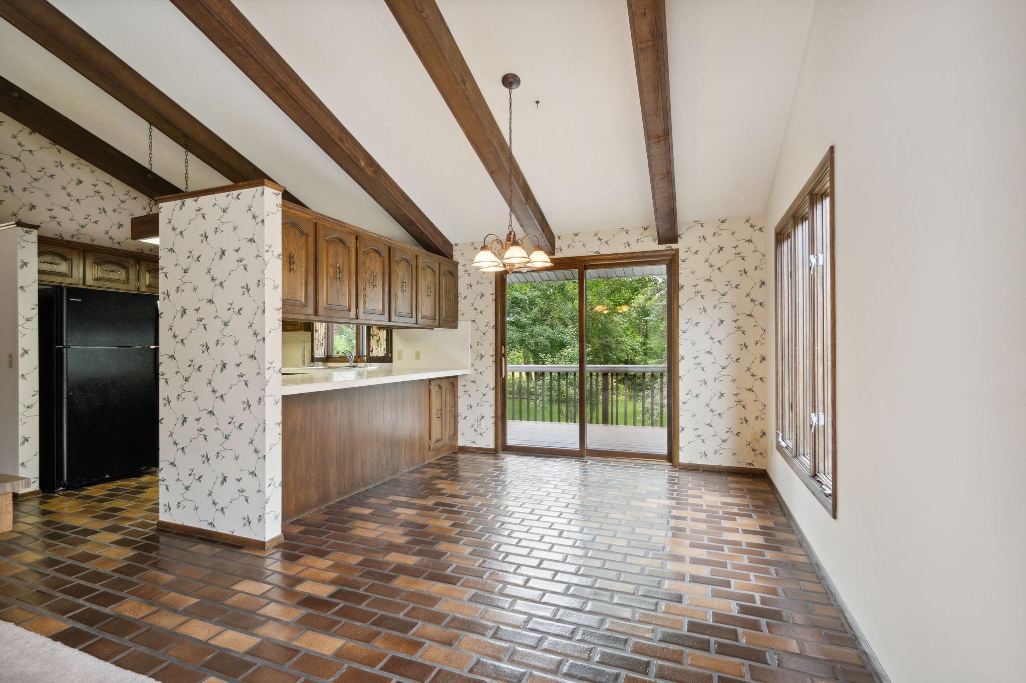 3821 Rum River Drive