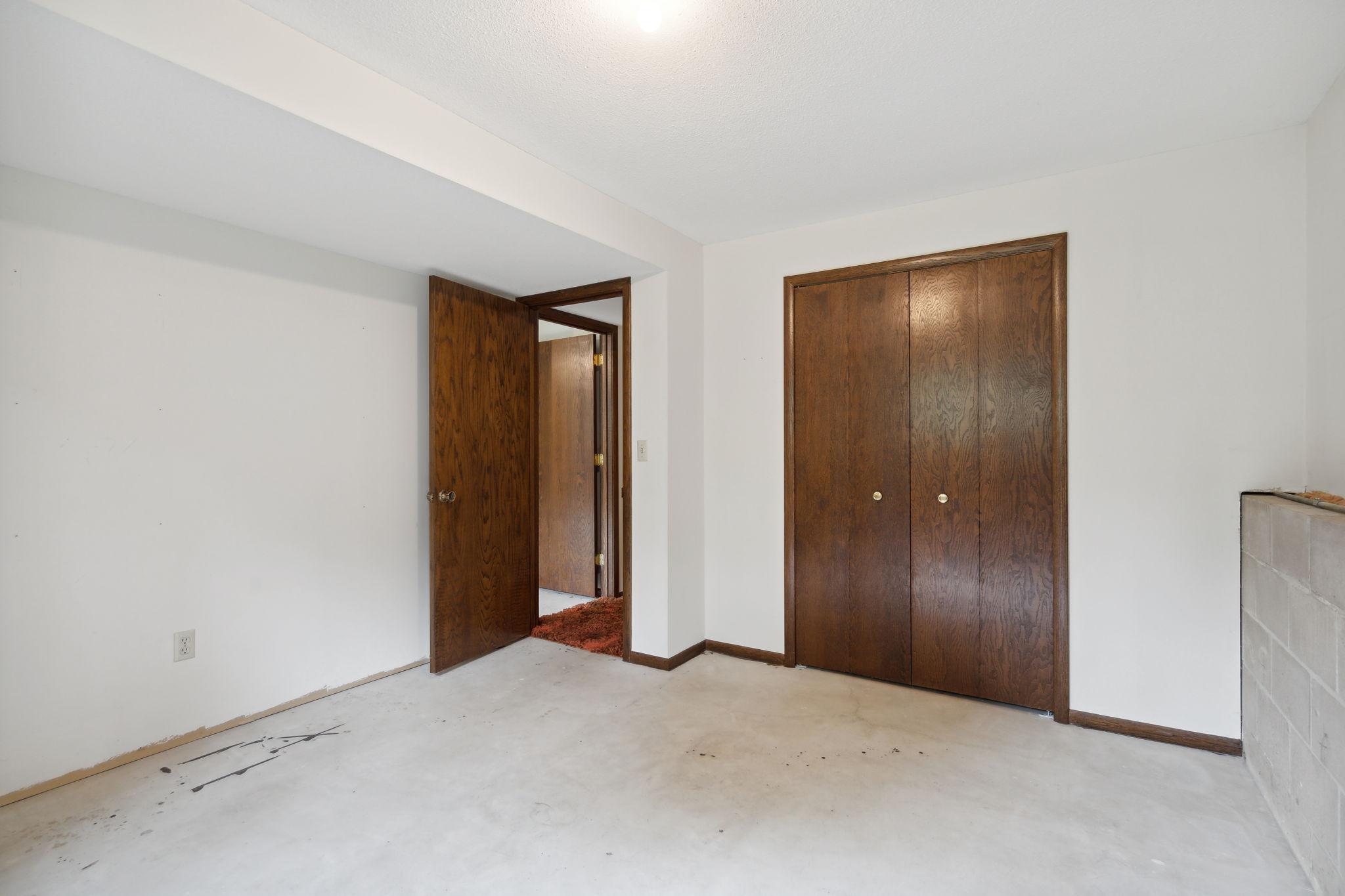 3821 Rum River Drive