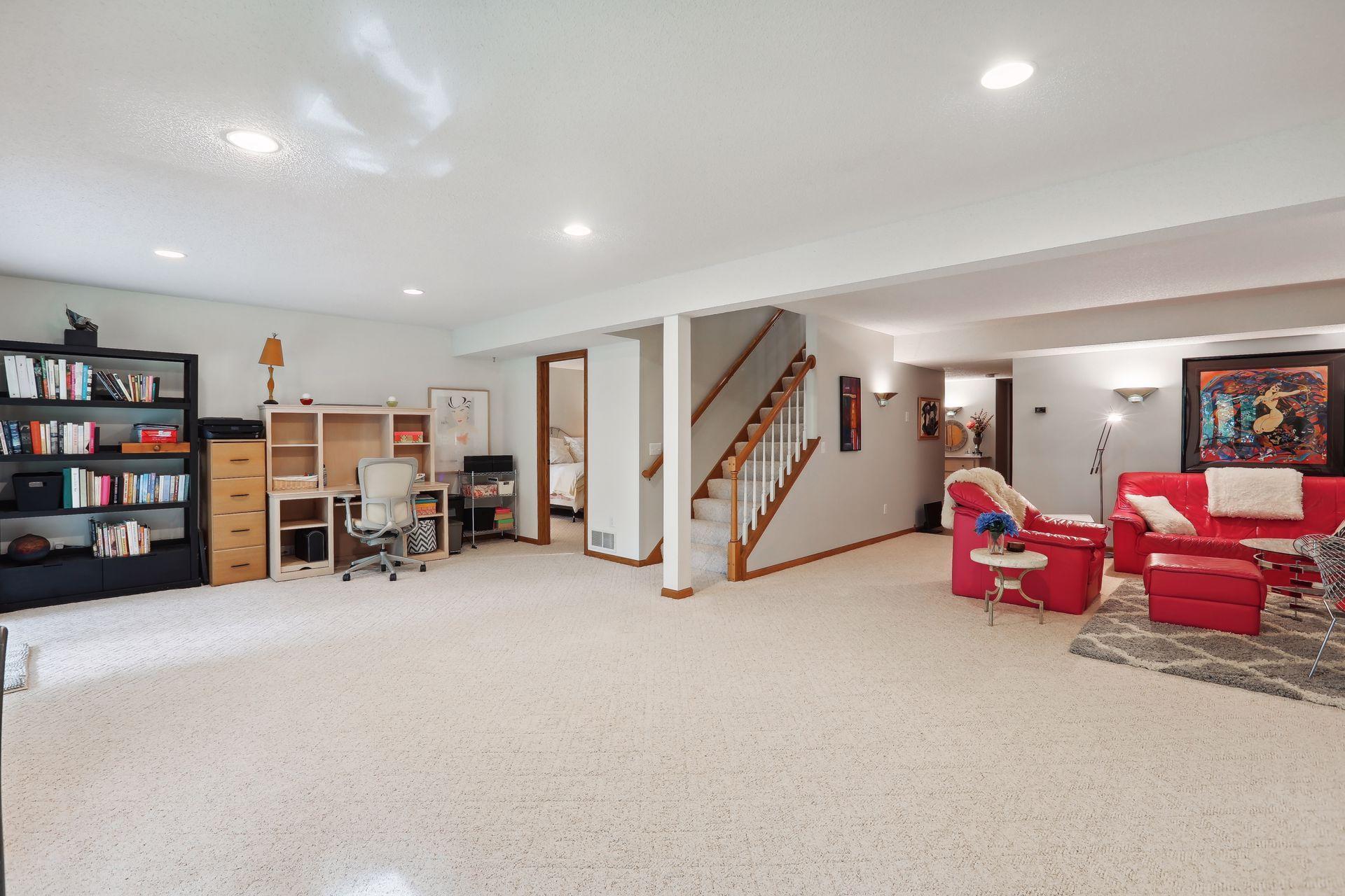 8453 Rice Lake Road