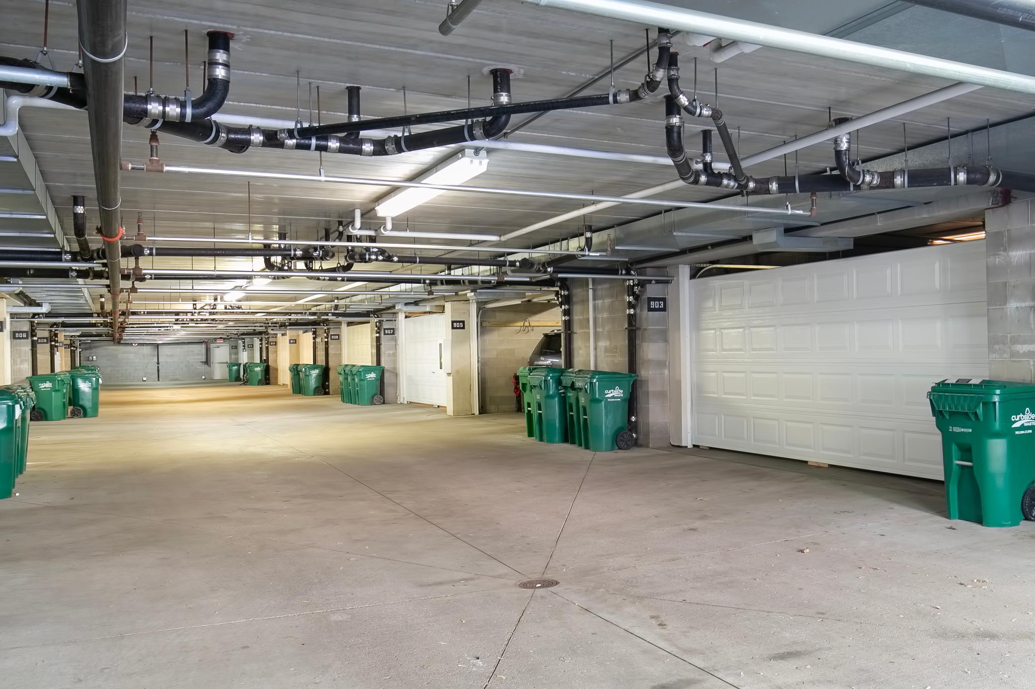 6090 W 16th Street Unit: 901