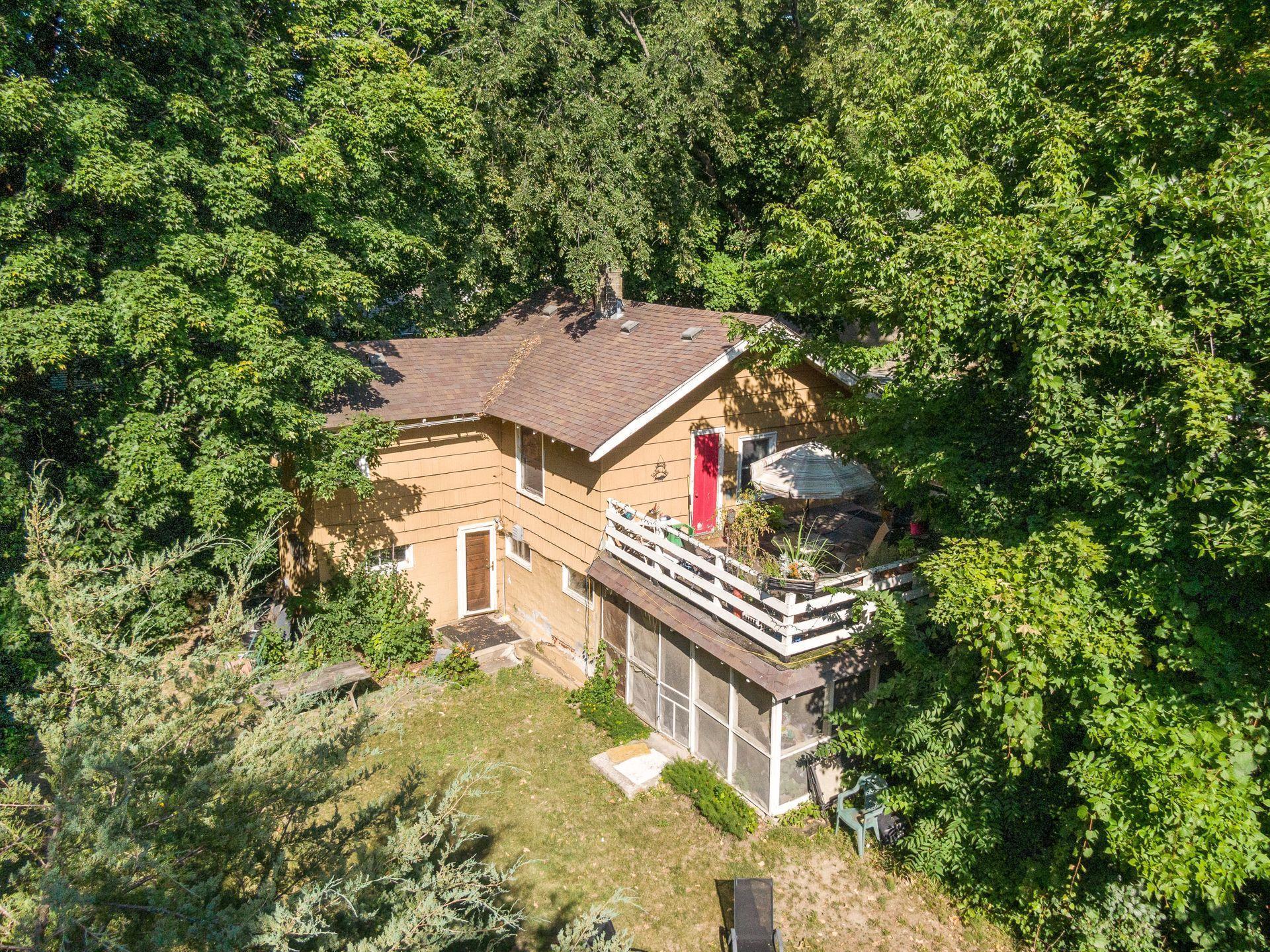 5123 Waterbury Road