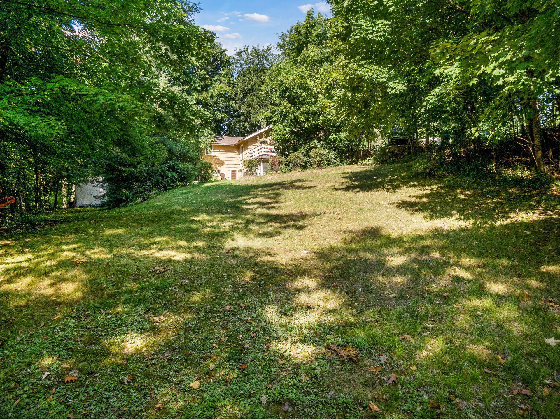 5123 Waterbury Road