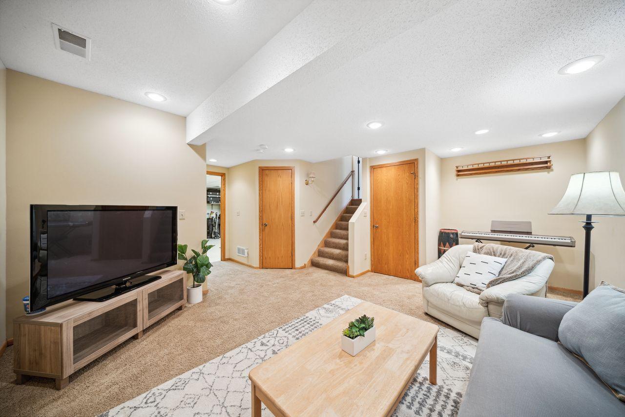 18836 Broadmoore Drive