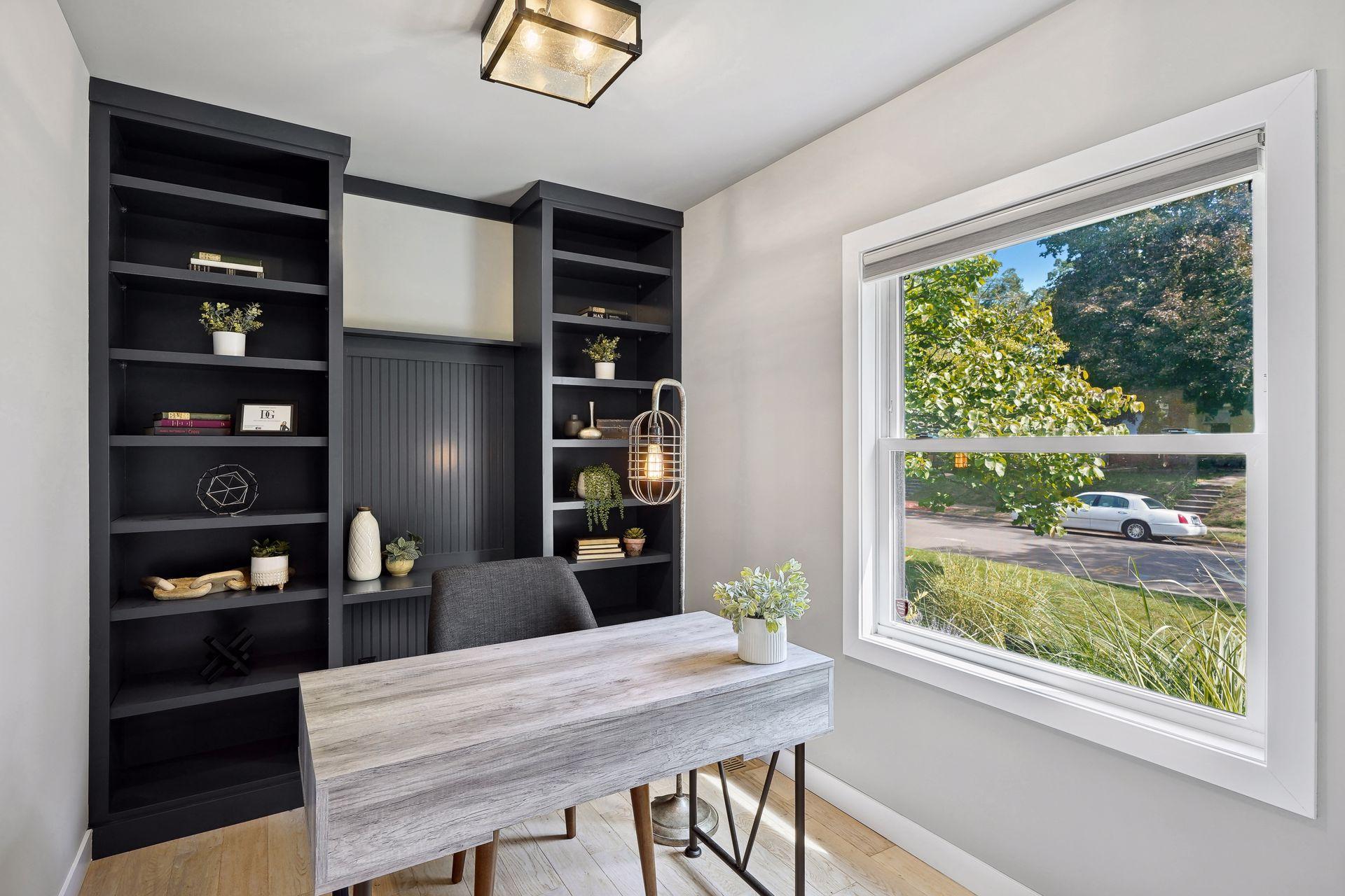 2728 Webster Avenue S