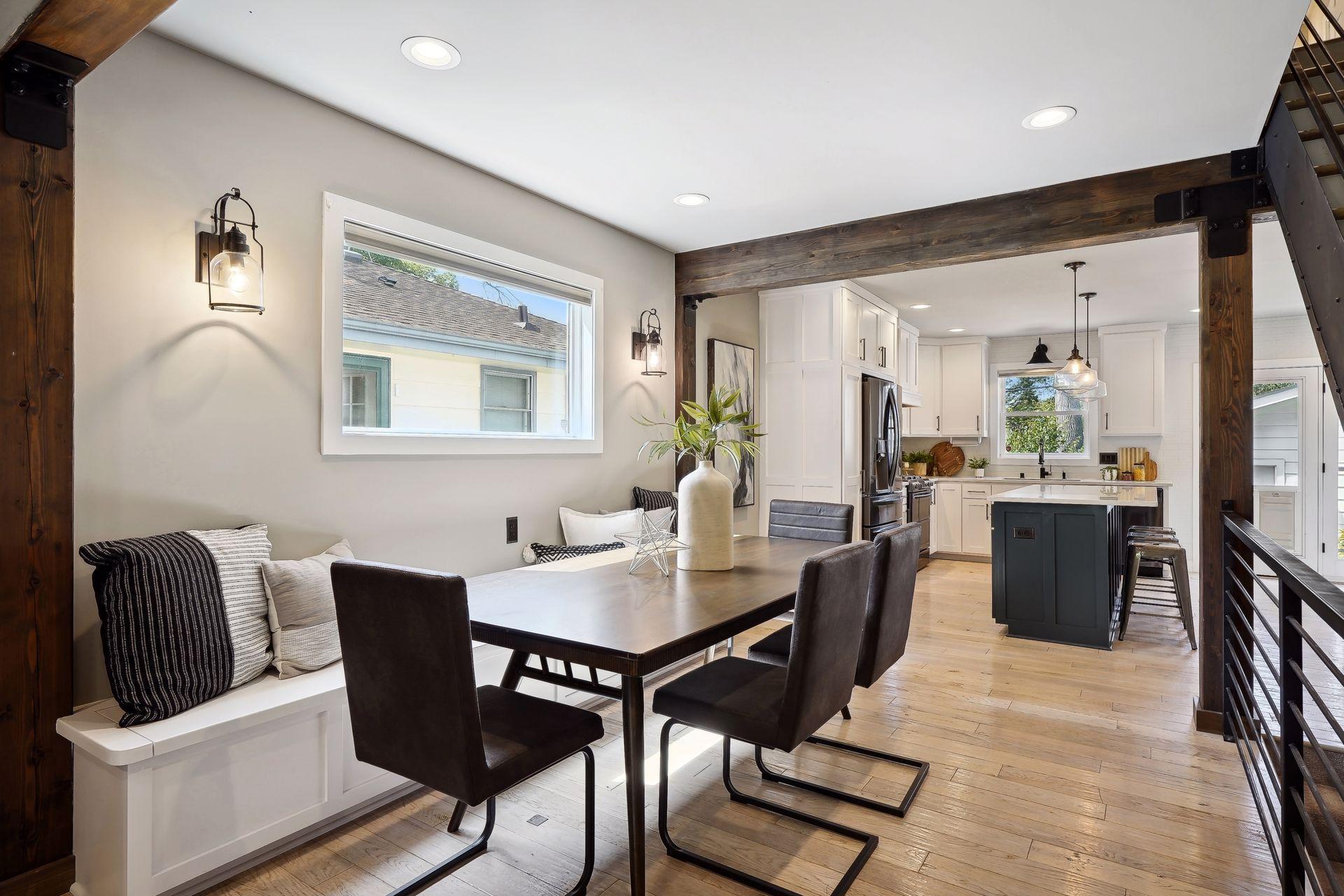 2728 Webster Avenue S